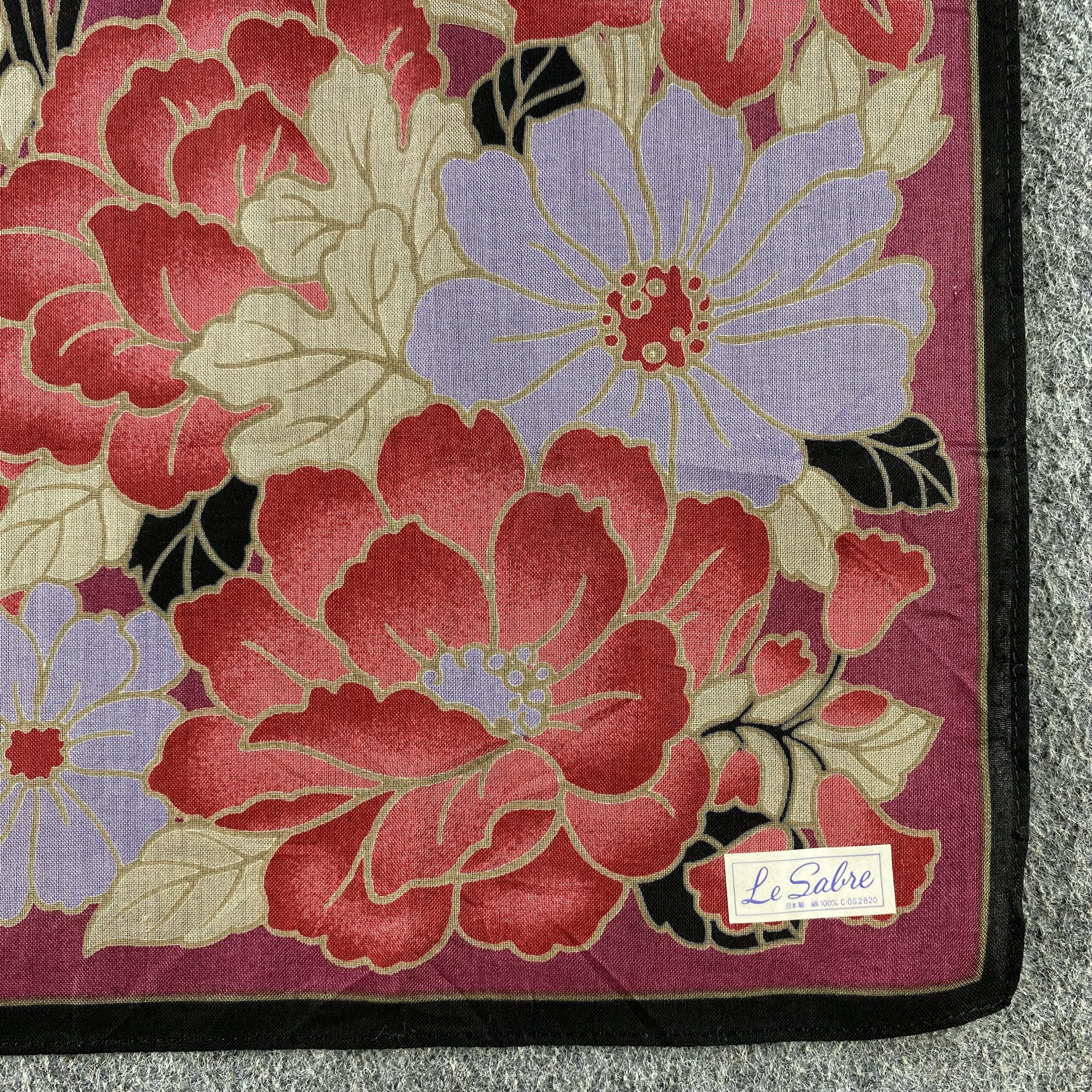 Vintage Handkerchief/Neckerchief/Bandana HC758 Size ONE SIZE - 3 Thumbnail