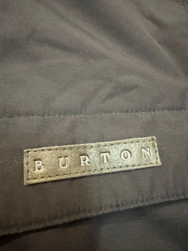 Burton Burton MB Poacher Jacket True Black Snowboard Ski Jacket M Size US M / EU 48-50 / 2 - 7 Thumbnail