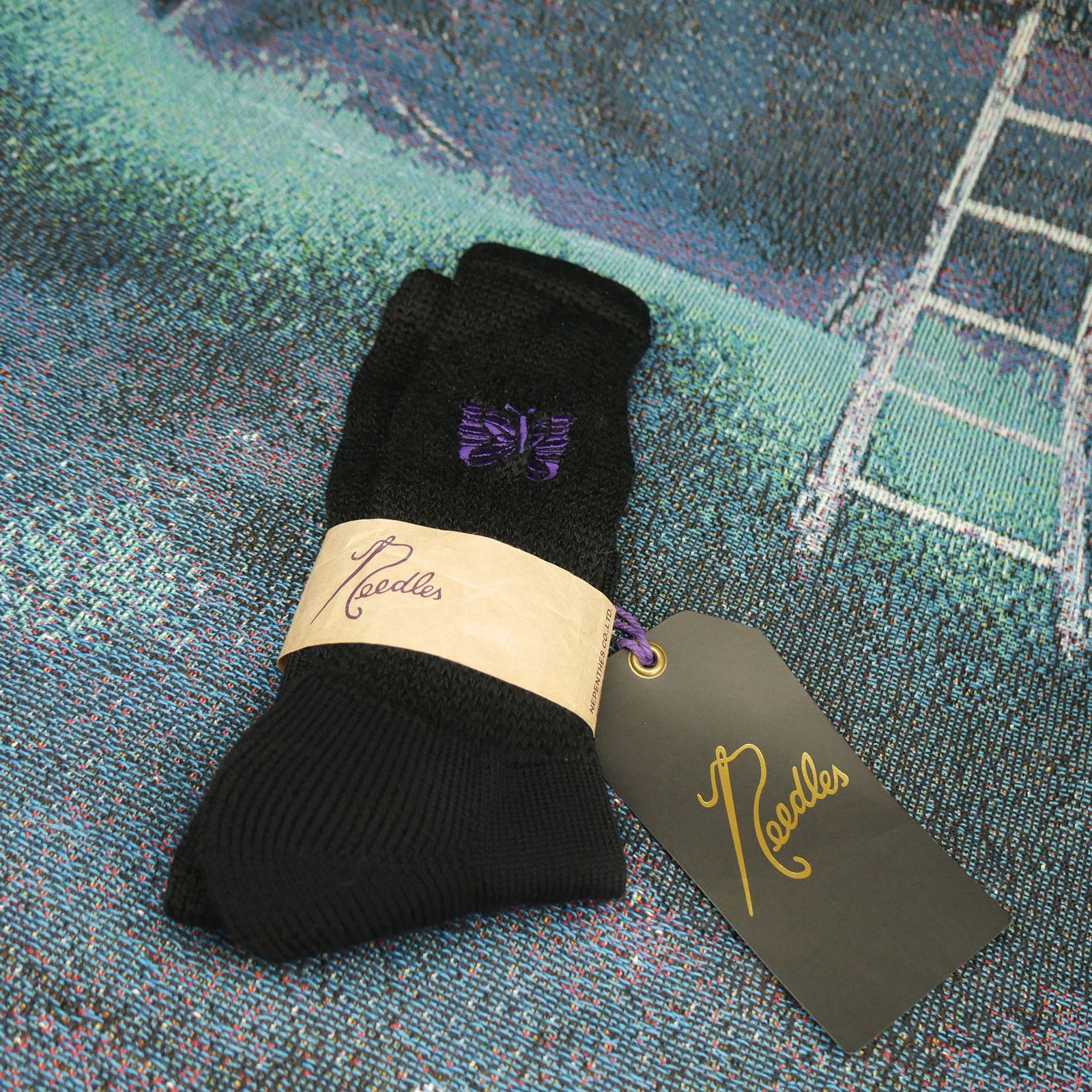 Needles Needles Pile Socks Butterfly Logo Size Small Size ONE SIZE - 2 Thumbnail