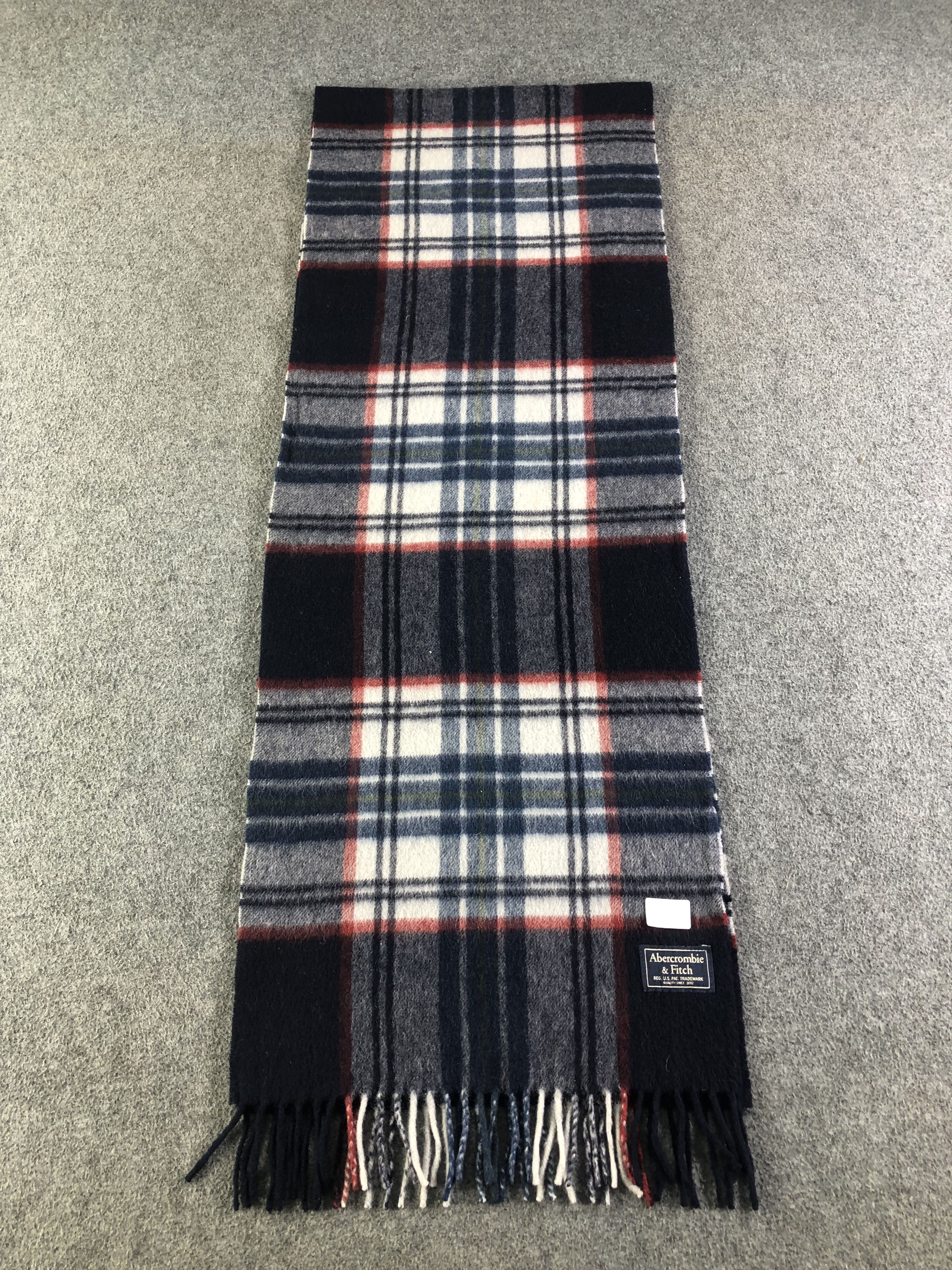 Abercrombie & Fitch Abercrombie & Fitch Scarf / Muffler / Neckwear SS1408 Size ONE SIZE - 2 Thumbnail