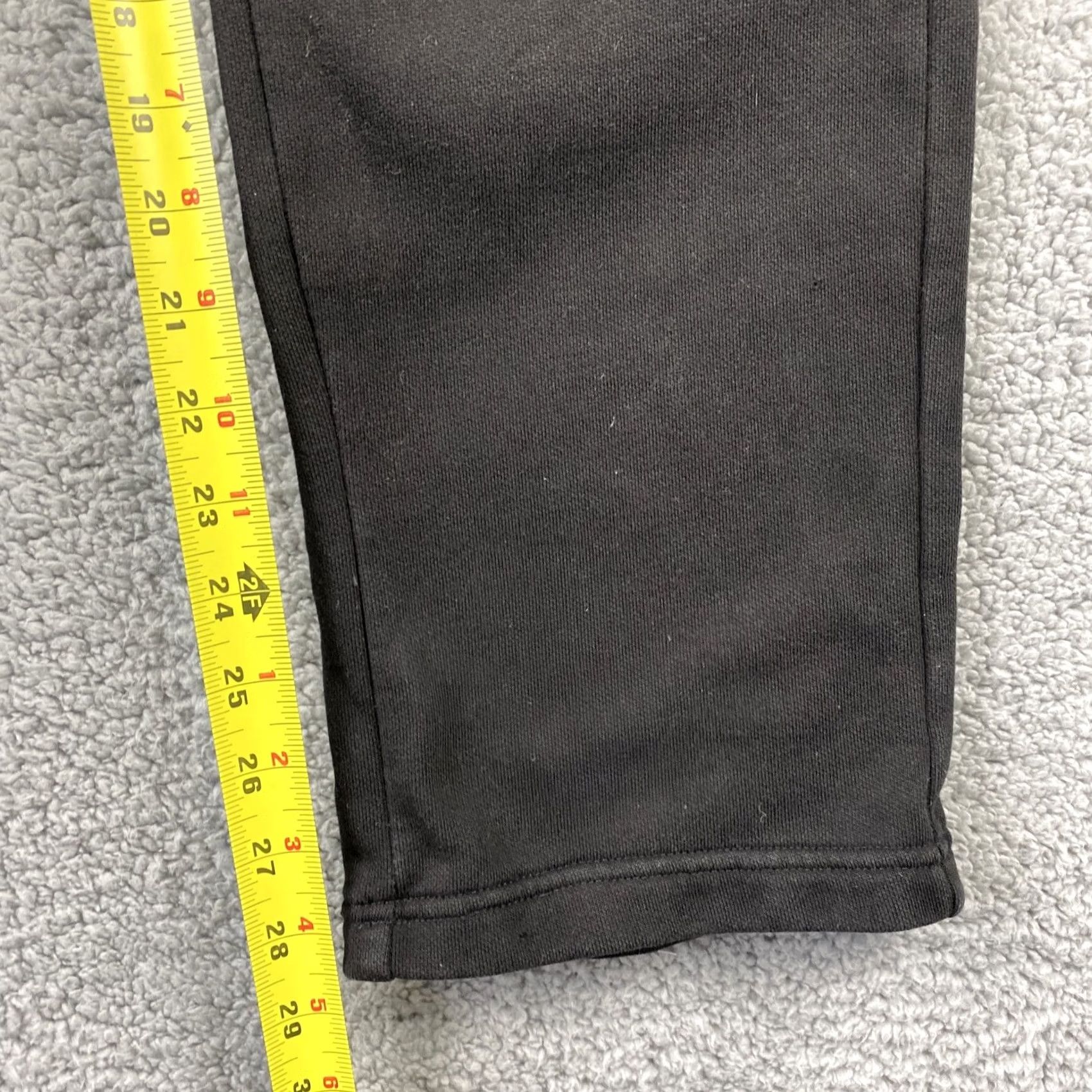 Puma PUMA Sweatpants Men L Black Pockets Essentials / 33-36 Jogger Slim Fit Casual Activewear Pants Men Black Size US 33 - 6 Thumbnail