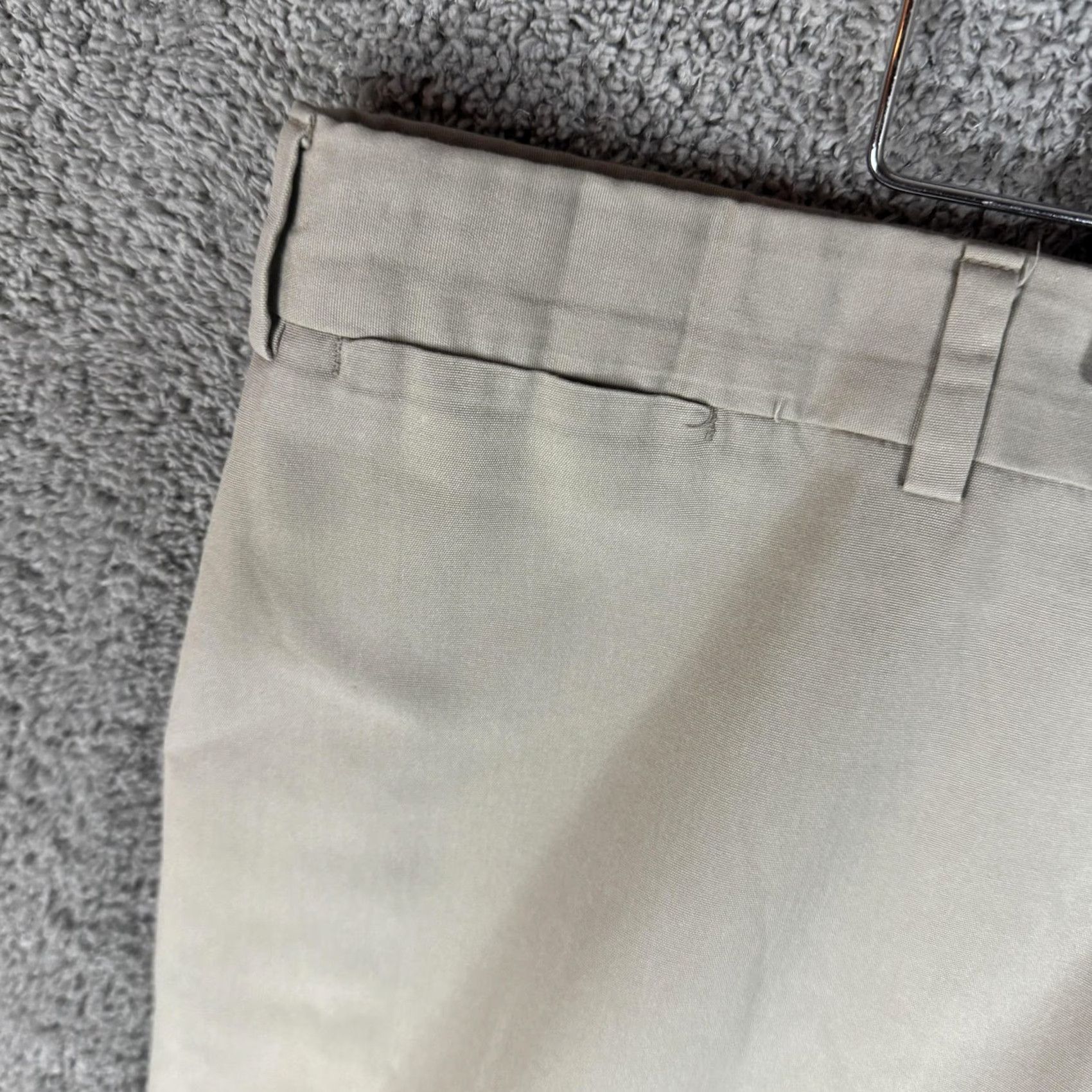 Brooks Brothers Brooks Brothers Dress Pants Mens Khaki Tan Flat Front Cuffed Made in USA Slacks Size US 36 / EU 52 - 2 Thumbnail