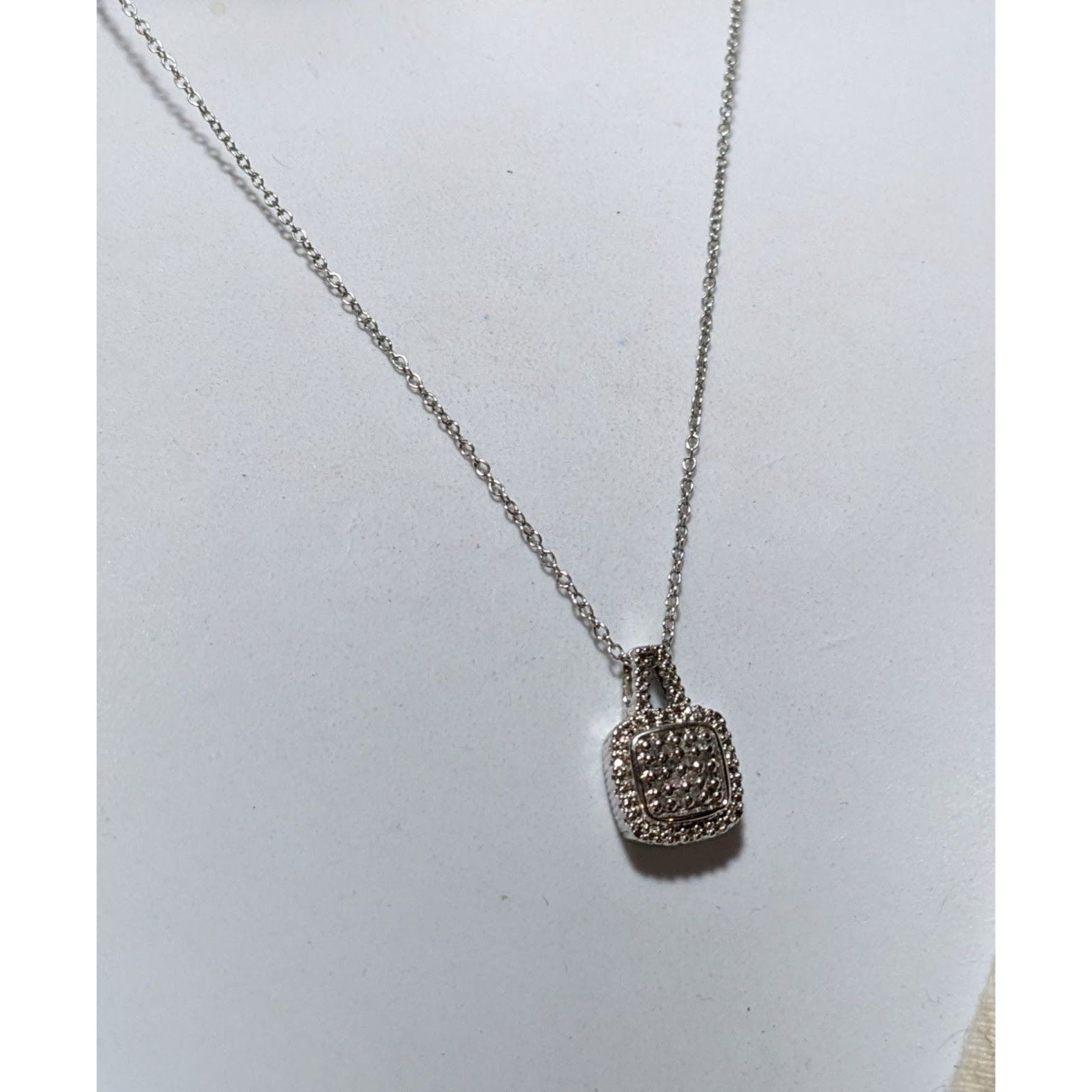 Other Elegant Glam Silver Gemmed Pendant Necklace Size ONE SIZE - 9 Thumbnail