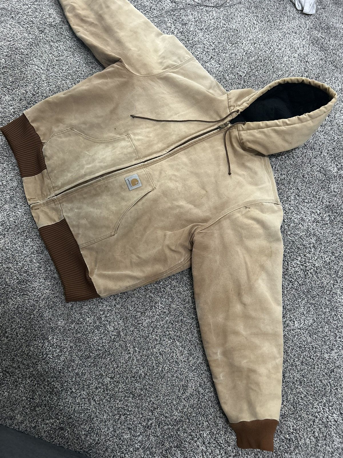Carhartt Vintage Distressed Faded Carhartt Hooded Jacket OPEN 2OFFERS Size US XL / EU 56 / 4 - 1 Thumbnail