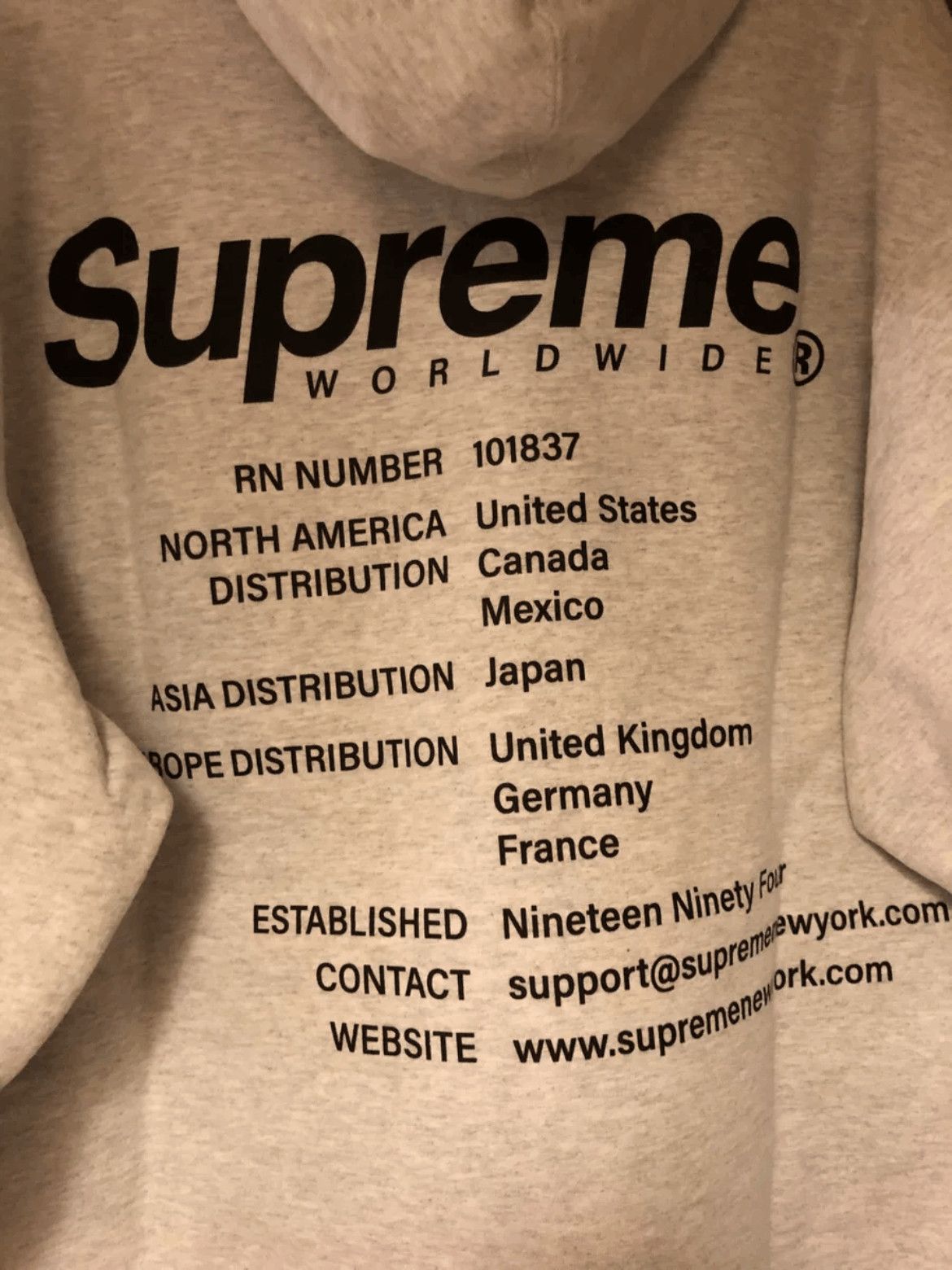 Supreme Supreme Logo Print Hoodie Size US L / EU 52-54 / 3 - 4 Thumbnail