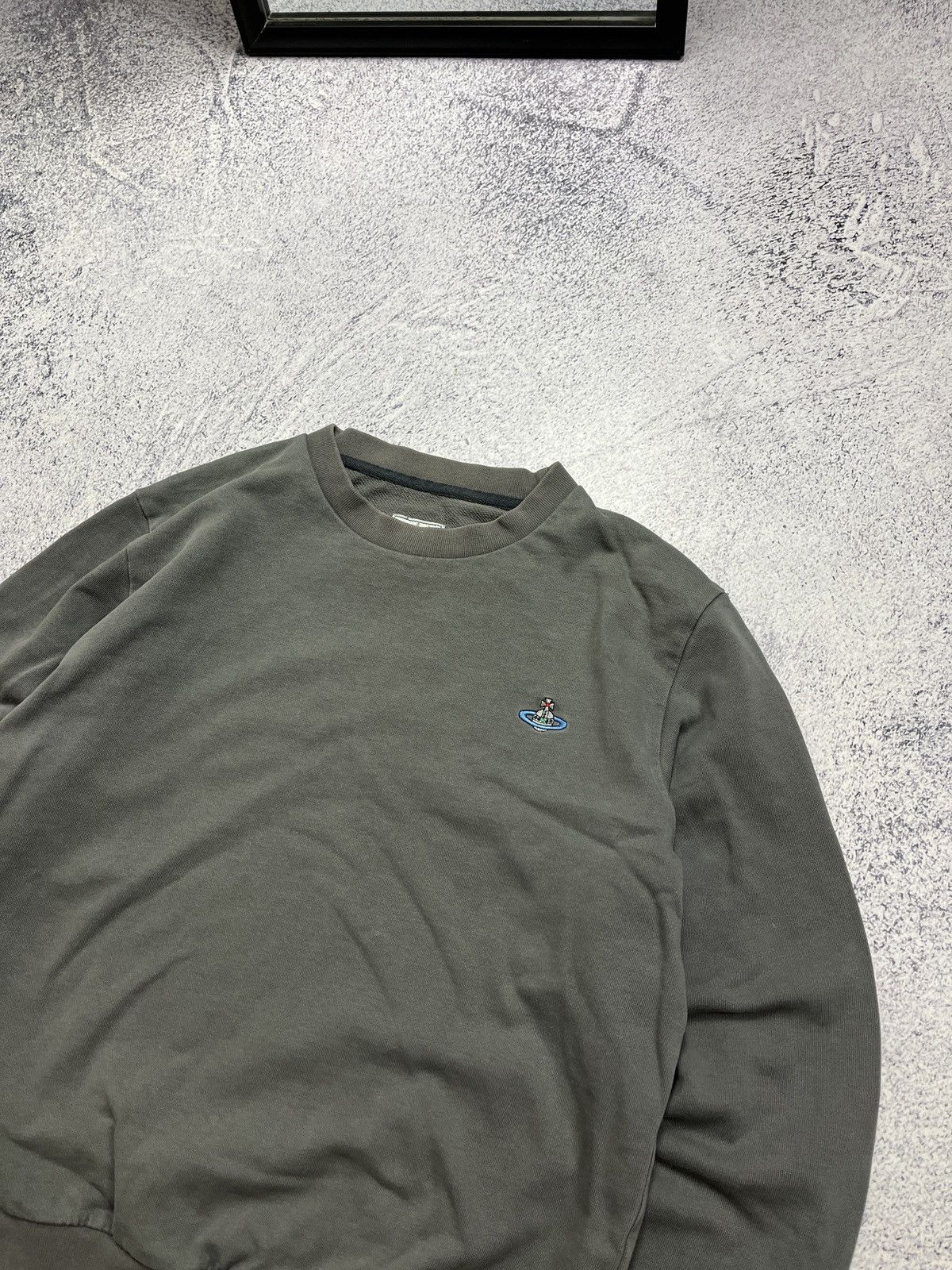 Vivienne Westwood Vintage Vivienne Westwood Sweatshirt Orb Logo Basic Pullover Size US S / EU 44-46 / 1 - 5 Thumbnail