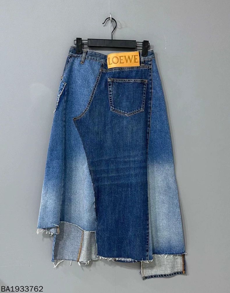 Loewe LOEWE Irregularly pieced leather skirt with denim Size 24" / US 00 / IT 34 - 1 Thumbnail