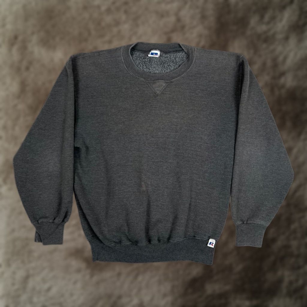 Russell Athletic VINTAGE Russell Athletic Sweatshirt Gray Mens M Crew Neck Fleece Made in USA Size US M / EU 48-50 / 2 - 1 Thumbnail