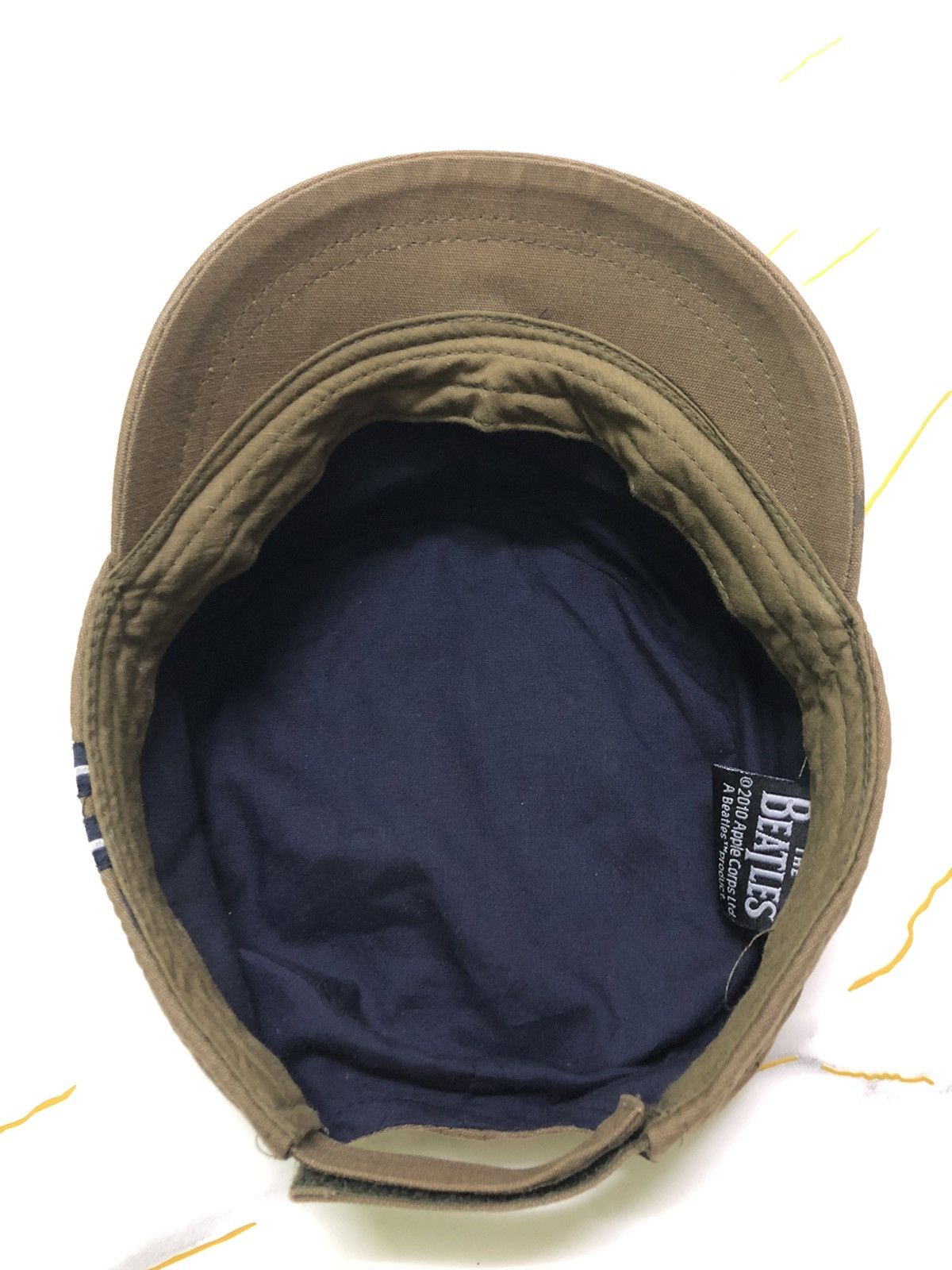Band Tees The Beatles 2010 Apple Corp Ltd Cap Hat Size ONE SIZE - 4 Thumbnail