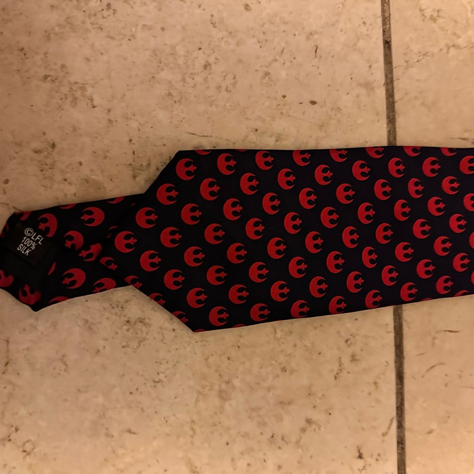 Star Wars Star Wars Rebel Alliance Symbol Navy Red Silk Skinny Tie Size ONE SIZE - 5 Thumbnail