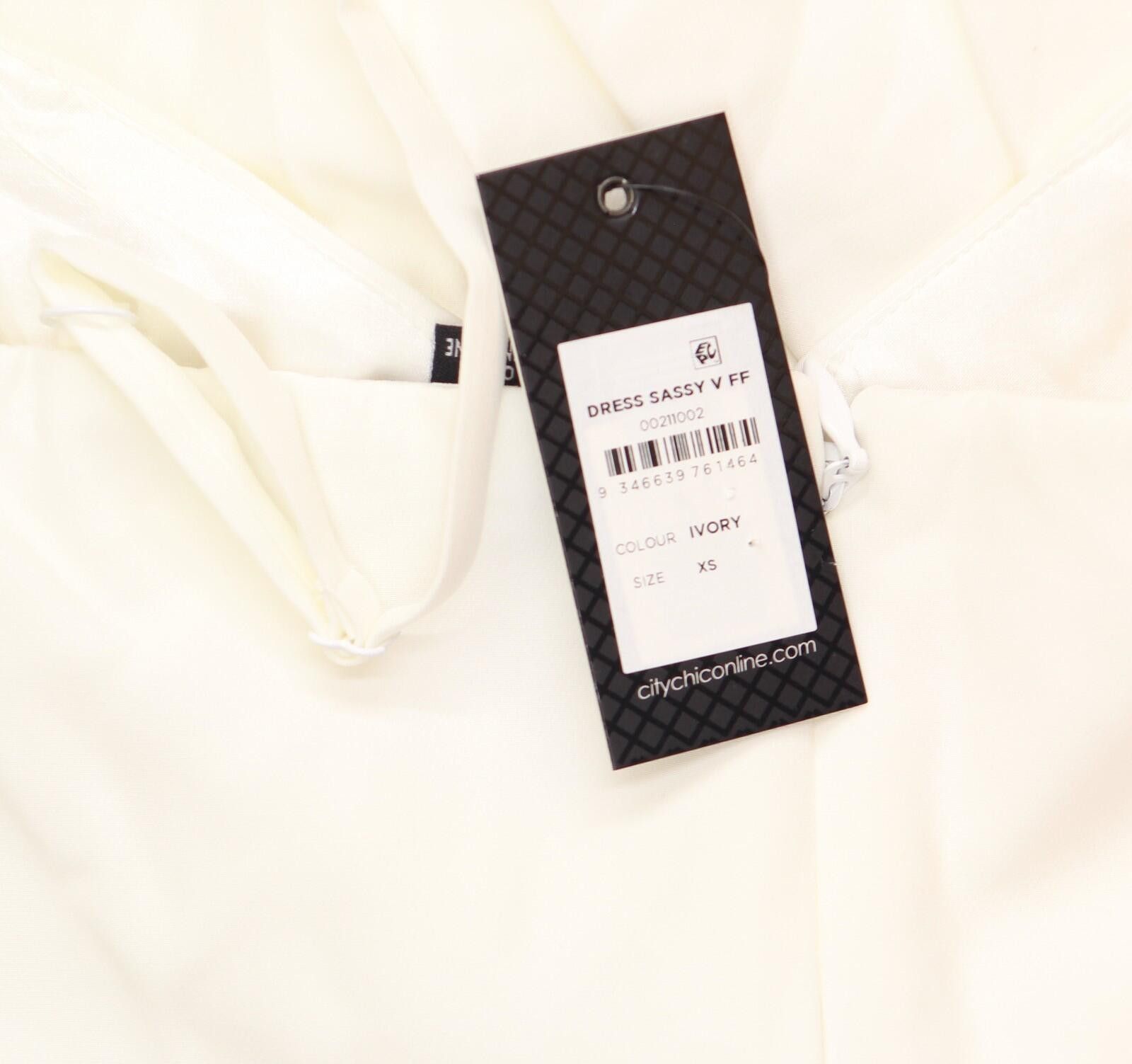 Other City Chic Plus Size Sassy V Wrap Dress 6575644 White 14w Size XL / US 12-14 / IT 48-50 - 4 Thumbnail