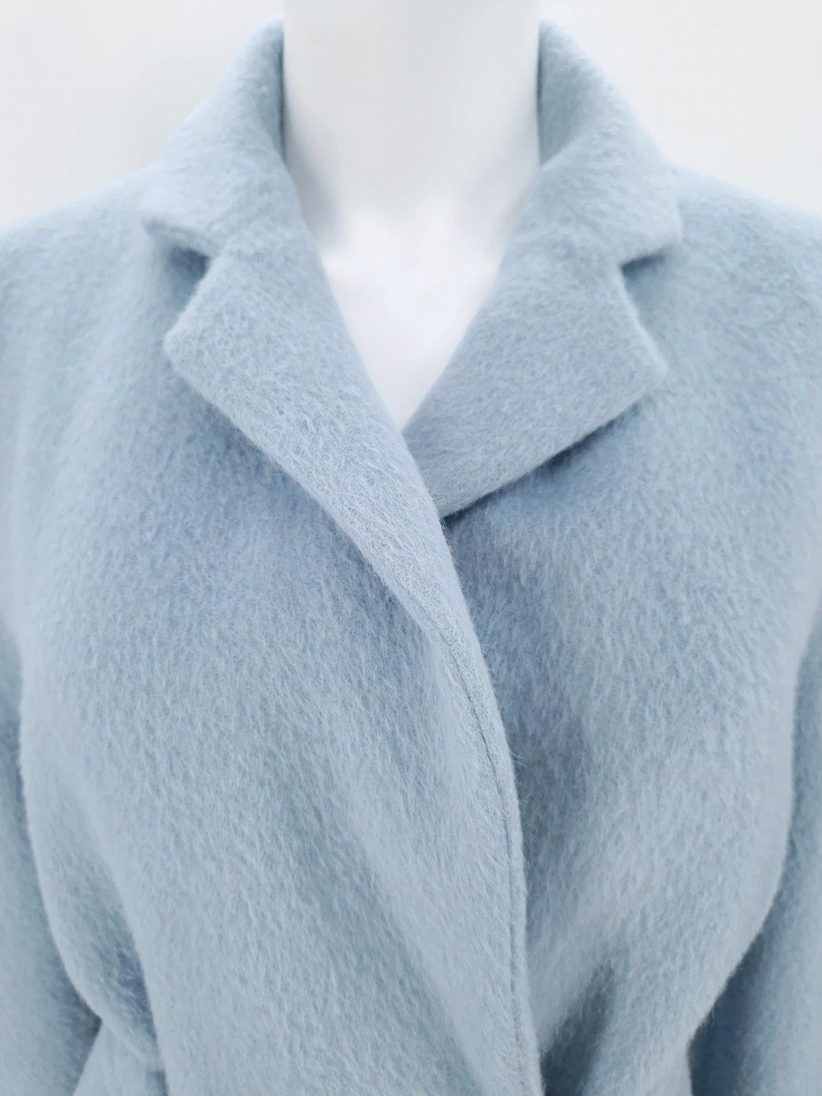 Acne Studios Acne Studios Elga Hairy Coat in Baby Blue Alpaca Size XS / US 0-2 / IT 36-38 - 2 Thumbnail
