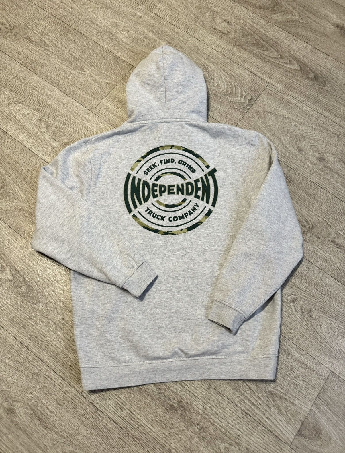Independent Truck Co. 🔷Vintage Independent Truck Company Big Logo Y2K Hoodie🔷 Size US M / EU 48-50 / 2 - 7 Thumbnail