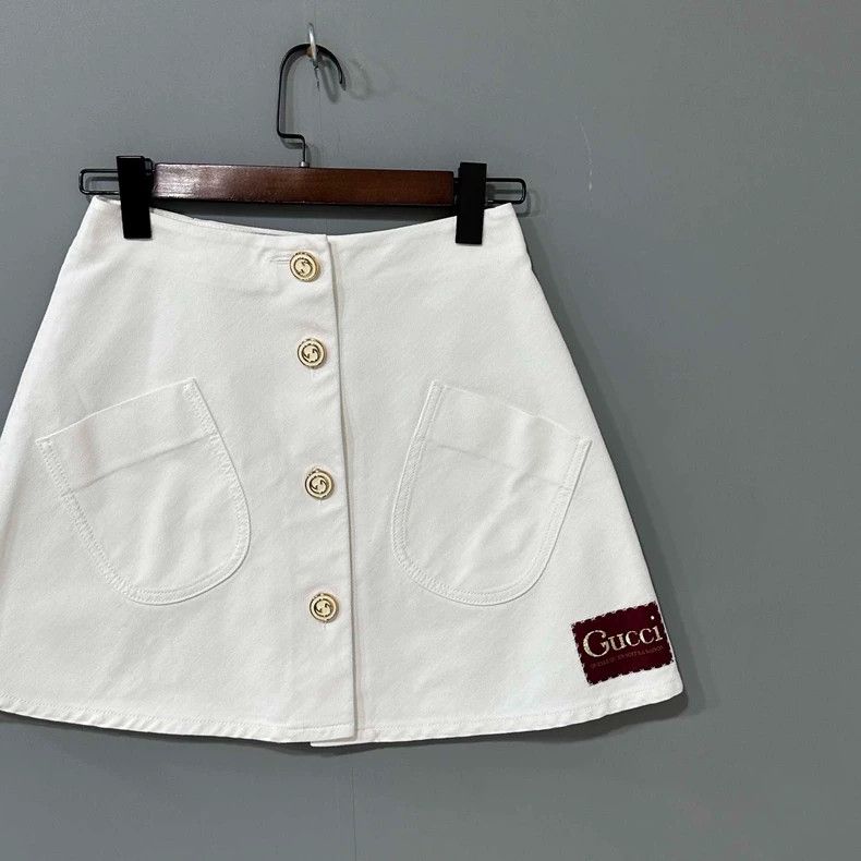 Gucci Gucci Golden buckle denim skirt Size 25" / US 0 / IT 36 - 2 Thumbnail