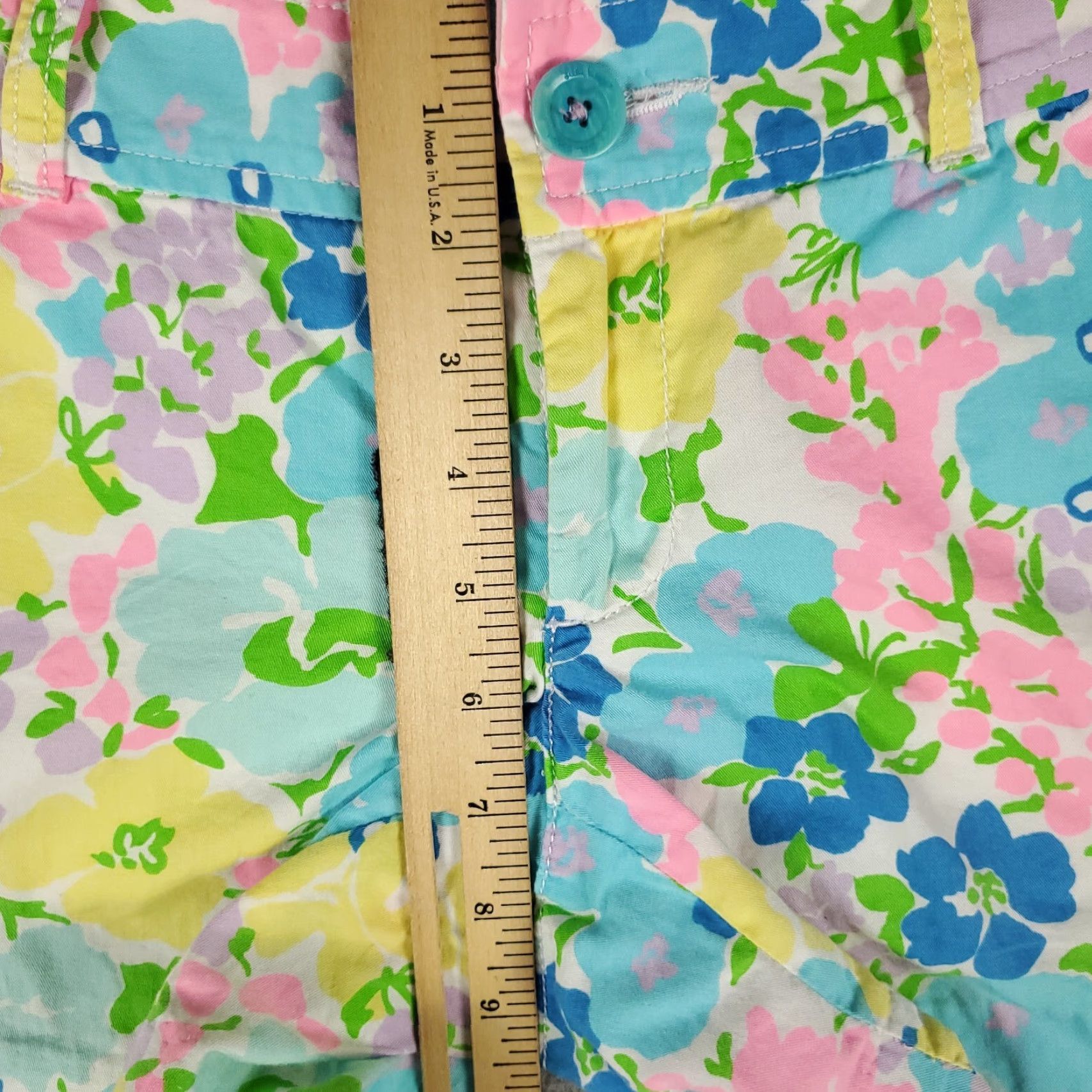 Lilly Pulitzer Lilly Pulitzer Chino Shorts Womens Size 2 Pink Floral Flat Front Size 26" / US 2 / IT 38 - 6 Thumbnail