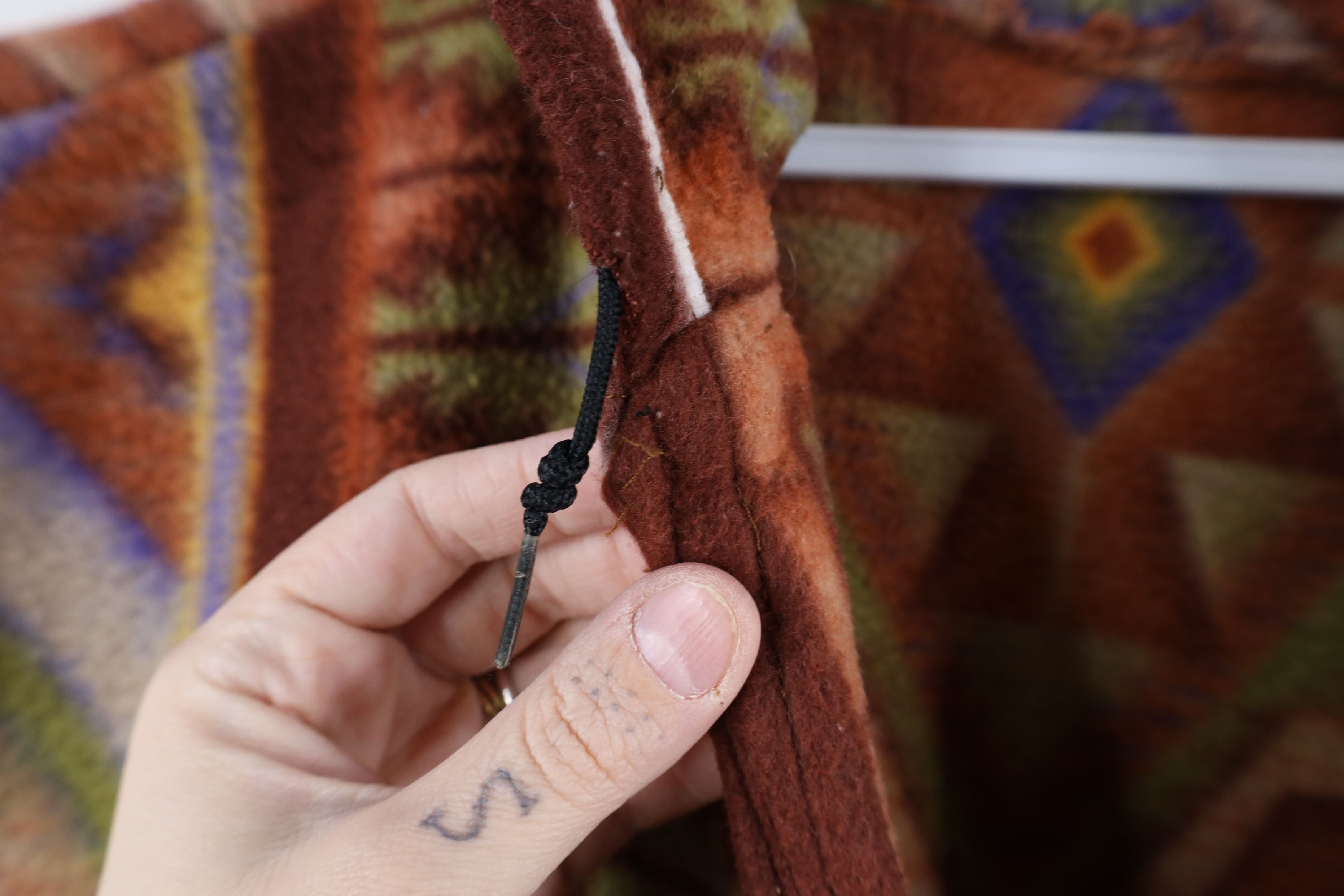 Vintage Vintage 90s Streetwear Southwestern Hooded Cardigan Vest Size XXL / US 16-18 / IT 52-54 - 7 Thumbnail