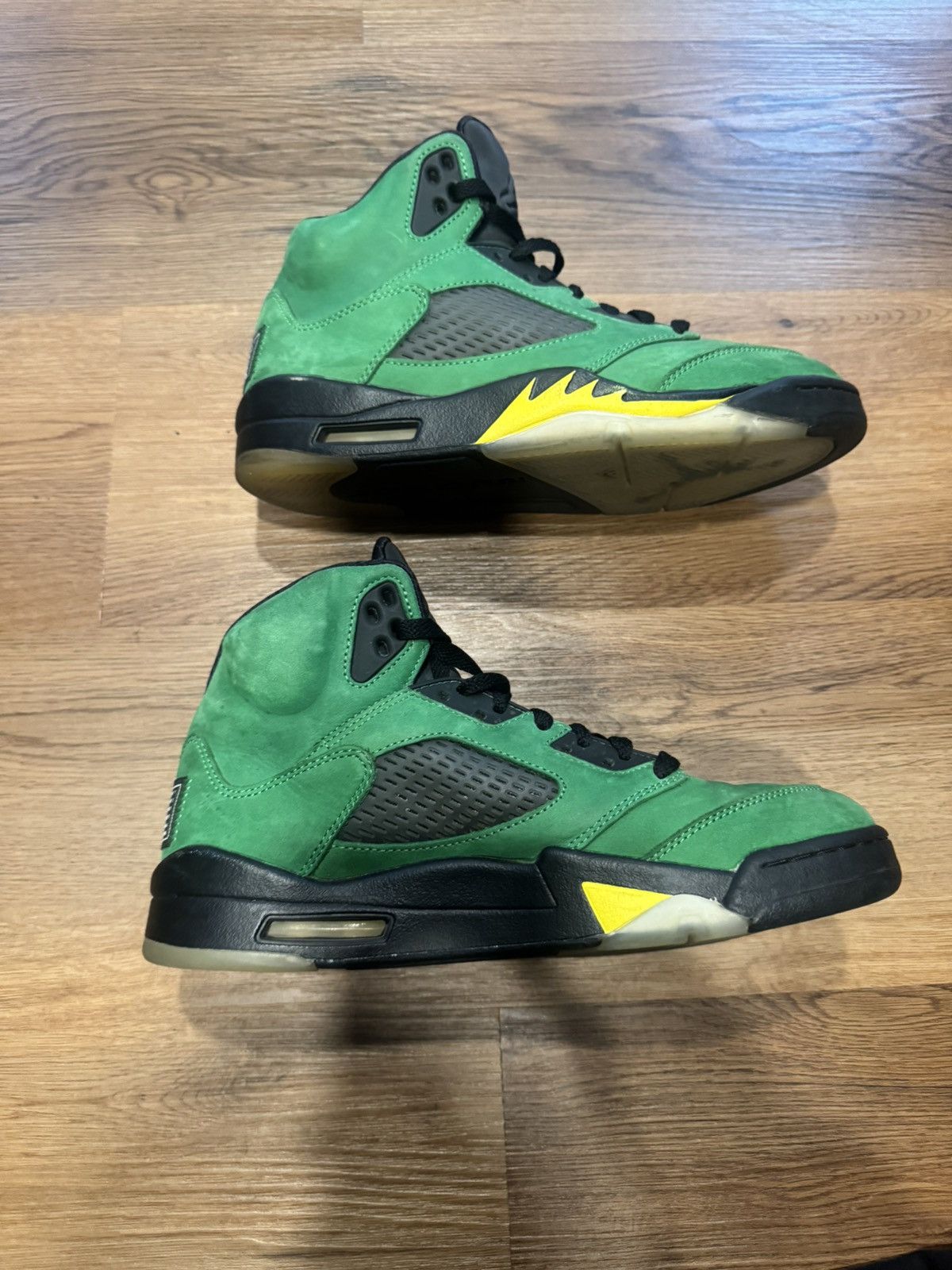 Jordan Brand Oregon Jordan 5 Size US 8.5 / EU 41-42 - 2 Thumbnail