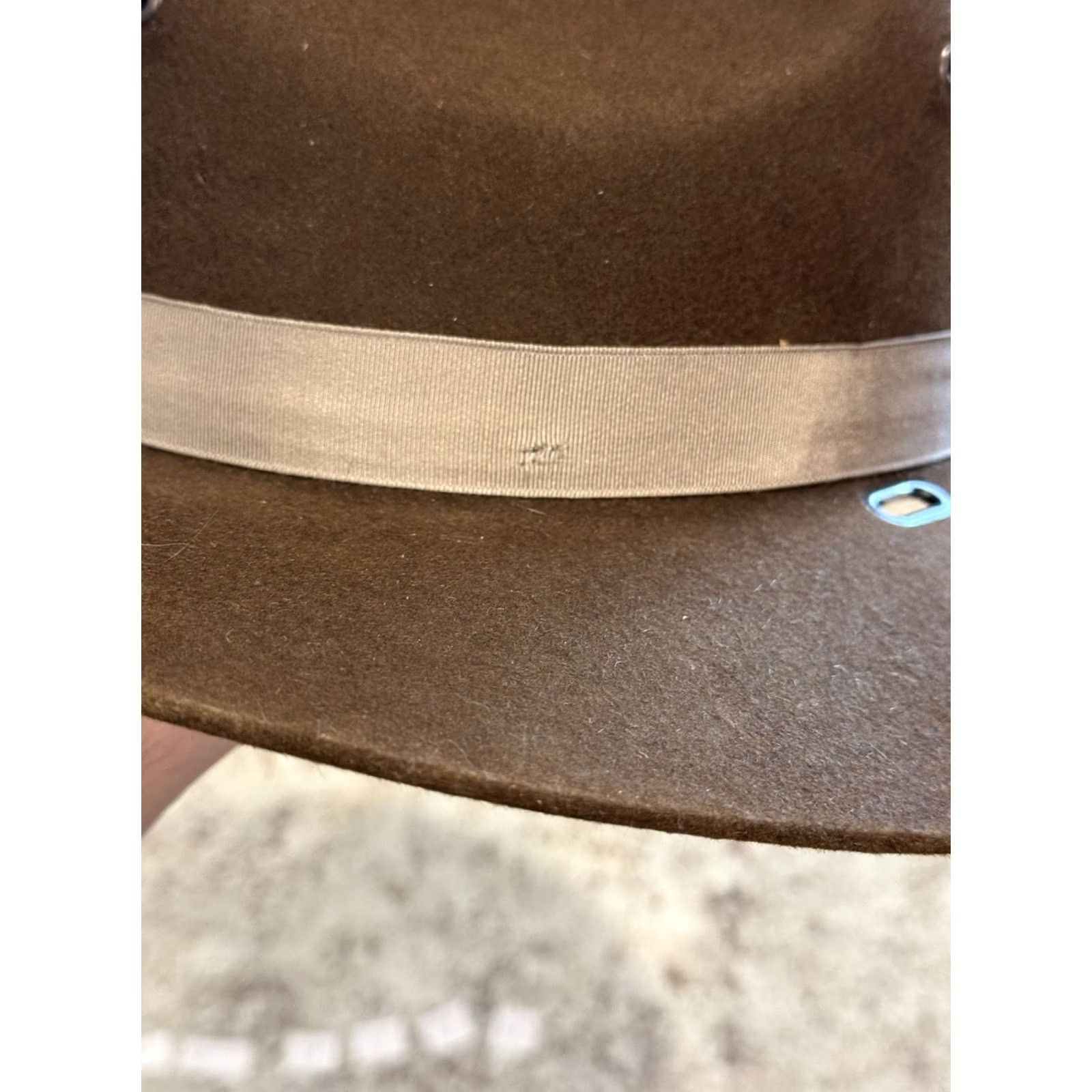 FELT VINTAGE Stratton Self Forming Drill Sergeant Instructor Wool Felt Hat 7 1/8 USA Hat Men 7 1/8 Brown Wool Felt Campaign Hat Wide Brim USA Straton Size ONE SIZE - 6 Thumbnail