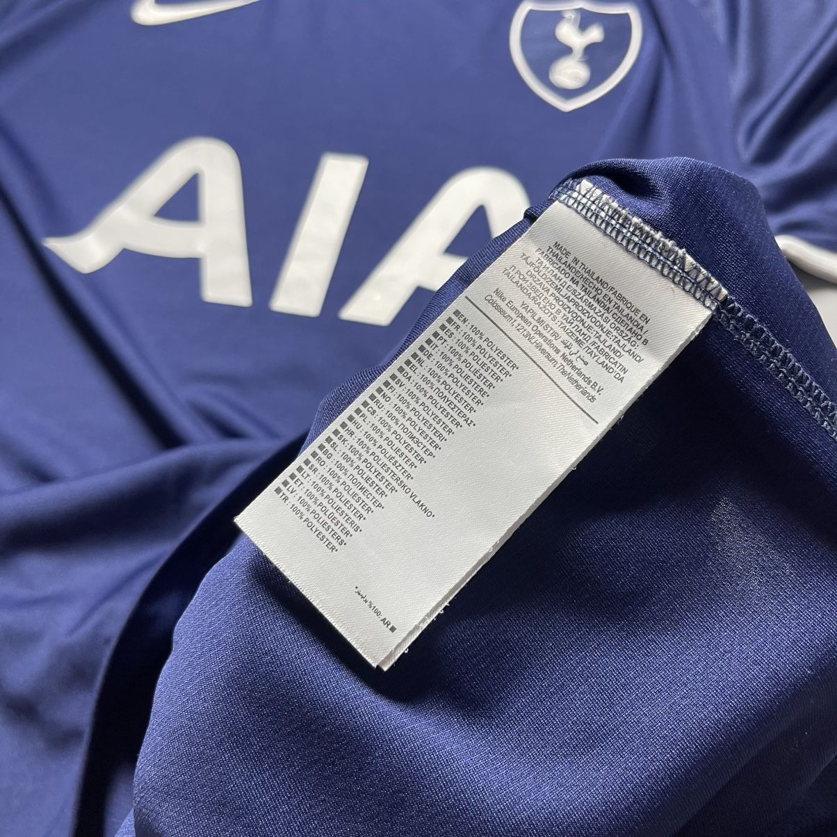 Nike TOTTENHAM NIKE 2017/2018 FOOTBALL AWAY JERSEY #7 SON Size US L / EU 52-54 / 3 - 8 Thumbnail