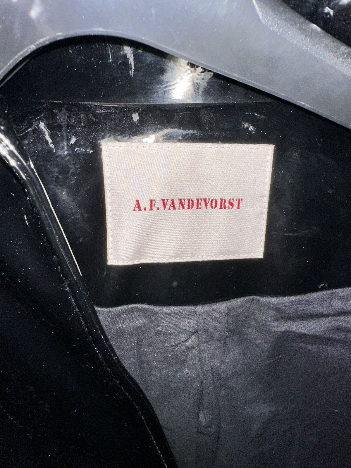 A.F. Vandevorst SAMPLE FW17 VULTURES RUNWAY PLASTIC COAT Size S / US 4 / IT 40 - 6 Thumbnail