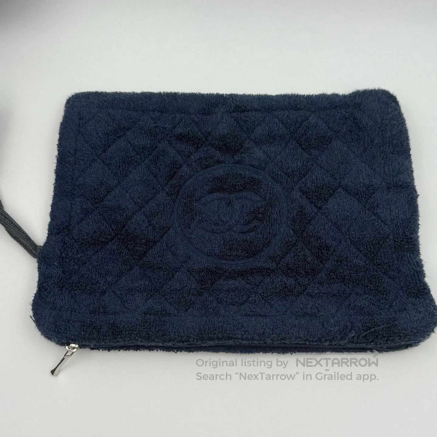 Chanel Chanel Three. Size ONE SIZE - 5 Thumbnail