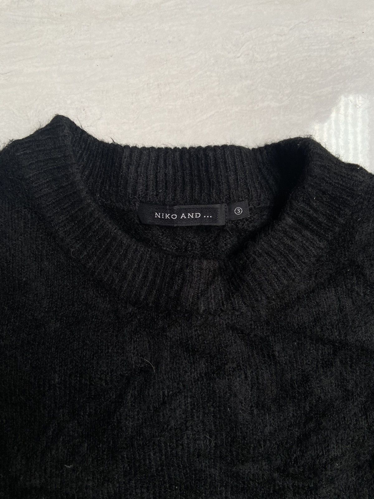 Issey Miyake NIKO AND… Black Sweater Size US XL / EU 56 / 4 - 9 Thumbnail