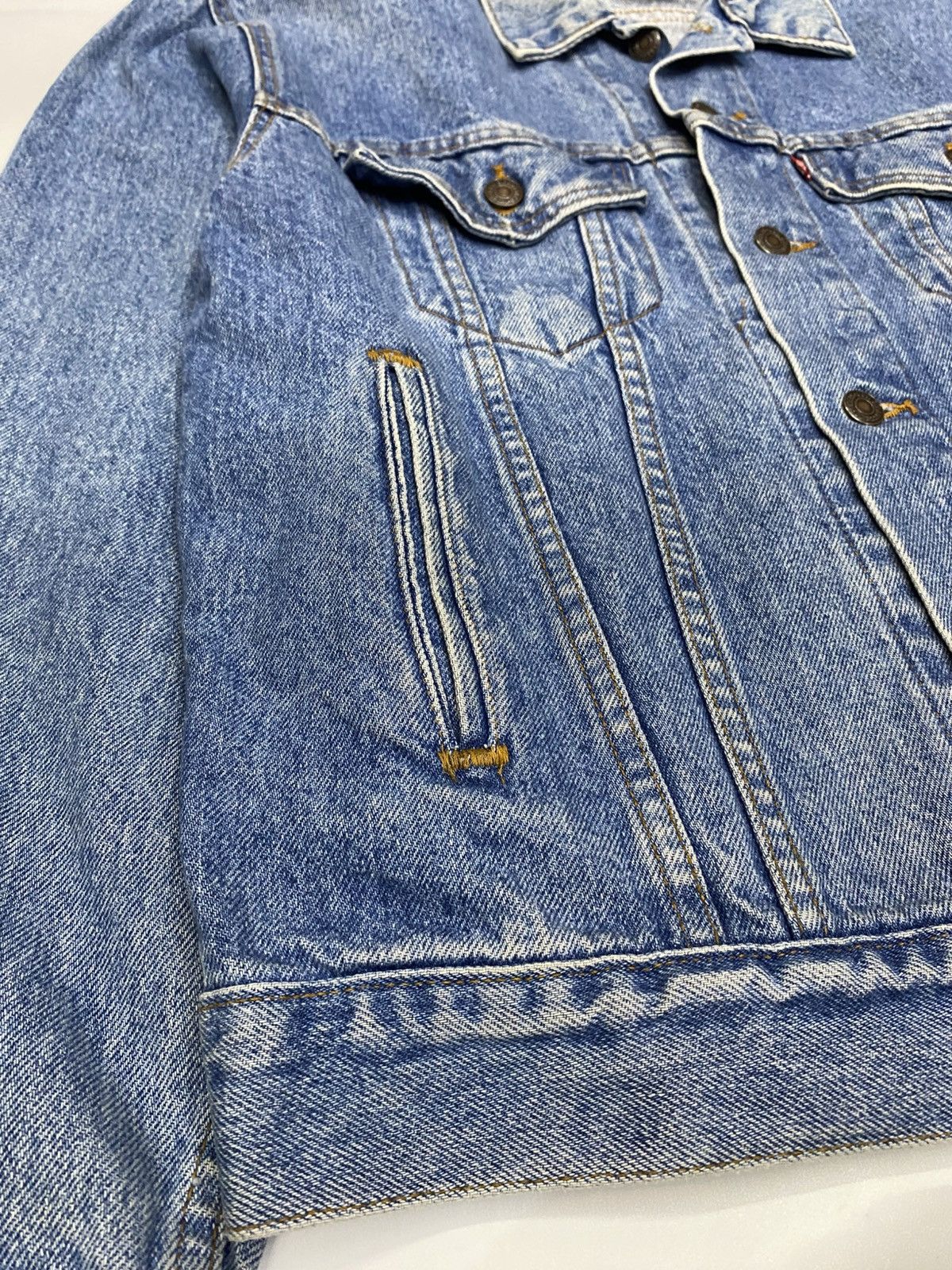 Levi's Levi's vintage trucker denim jacket Size US L / EU 52-54 / 3 - 4 Thumbnail