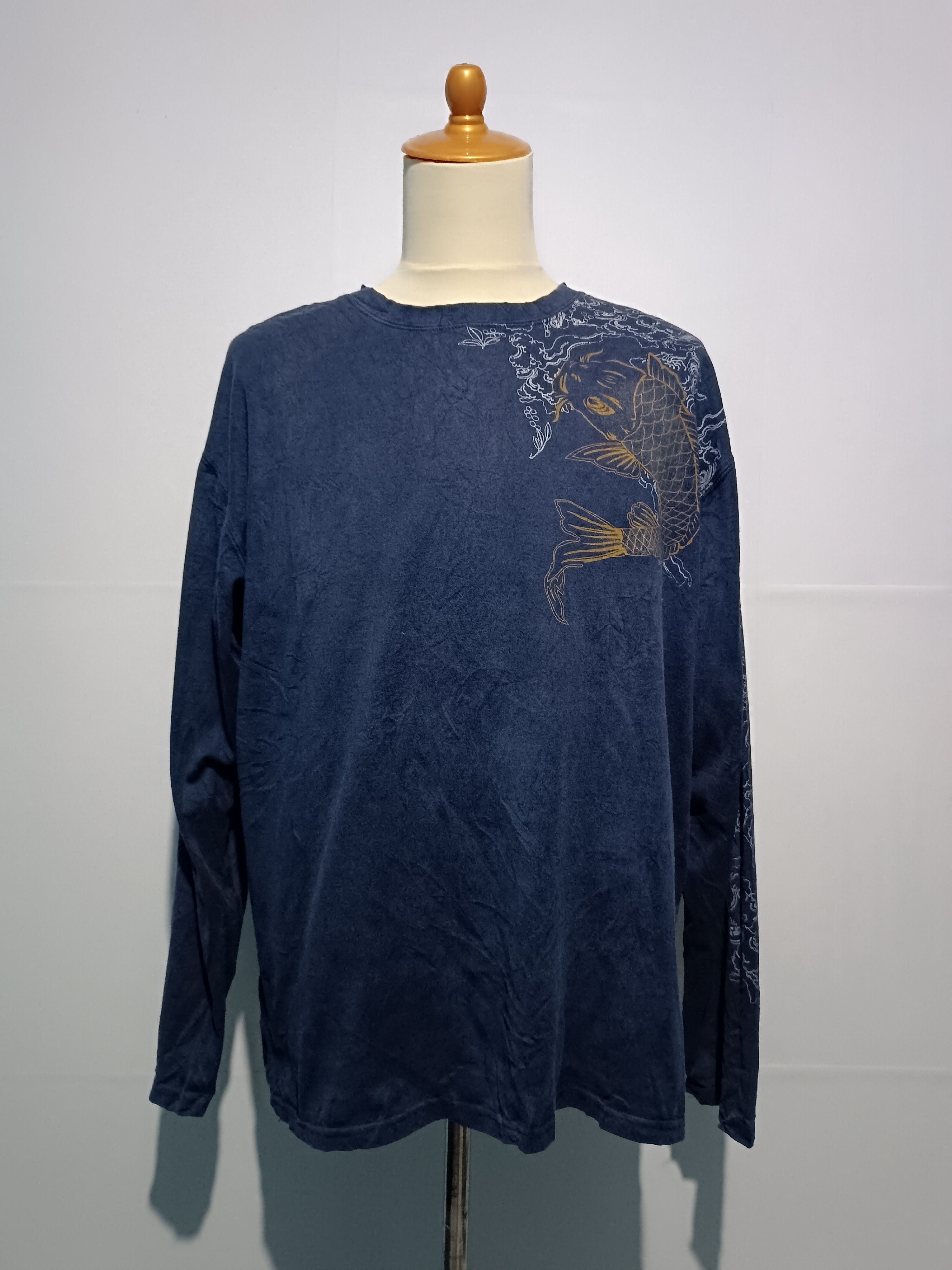 Japanese Brand Vintage Koi Fish Sukajan T-shirt Size US L / EU 52-54 / 3 - 3 Thumbnail