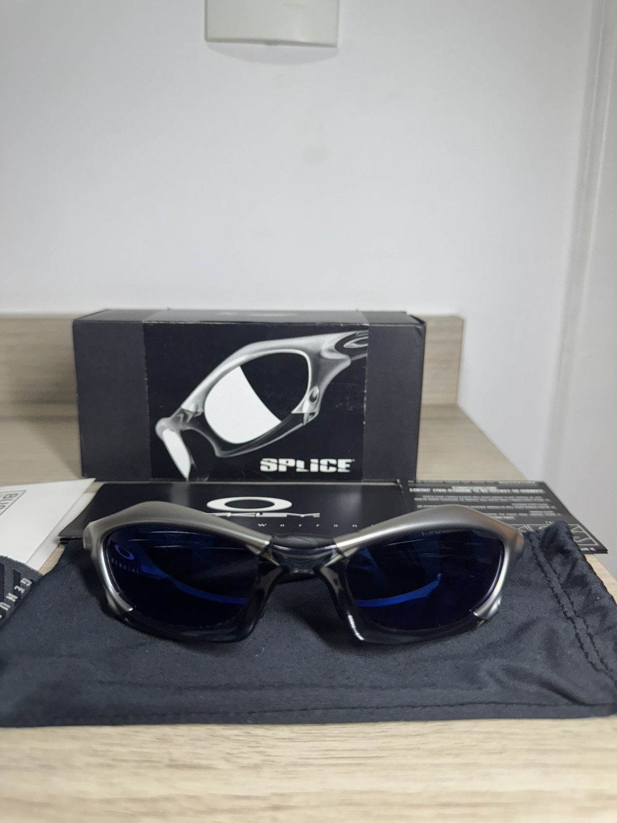 Oakley Splice Crystal Black/FMJ on Ice Size ONE SIZE - 7 Thumbnail