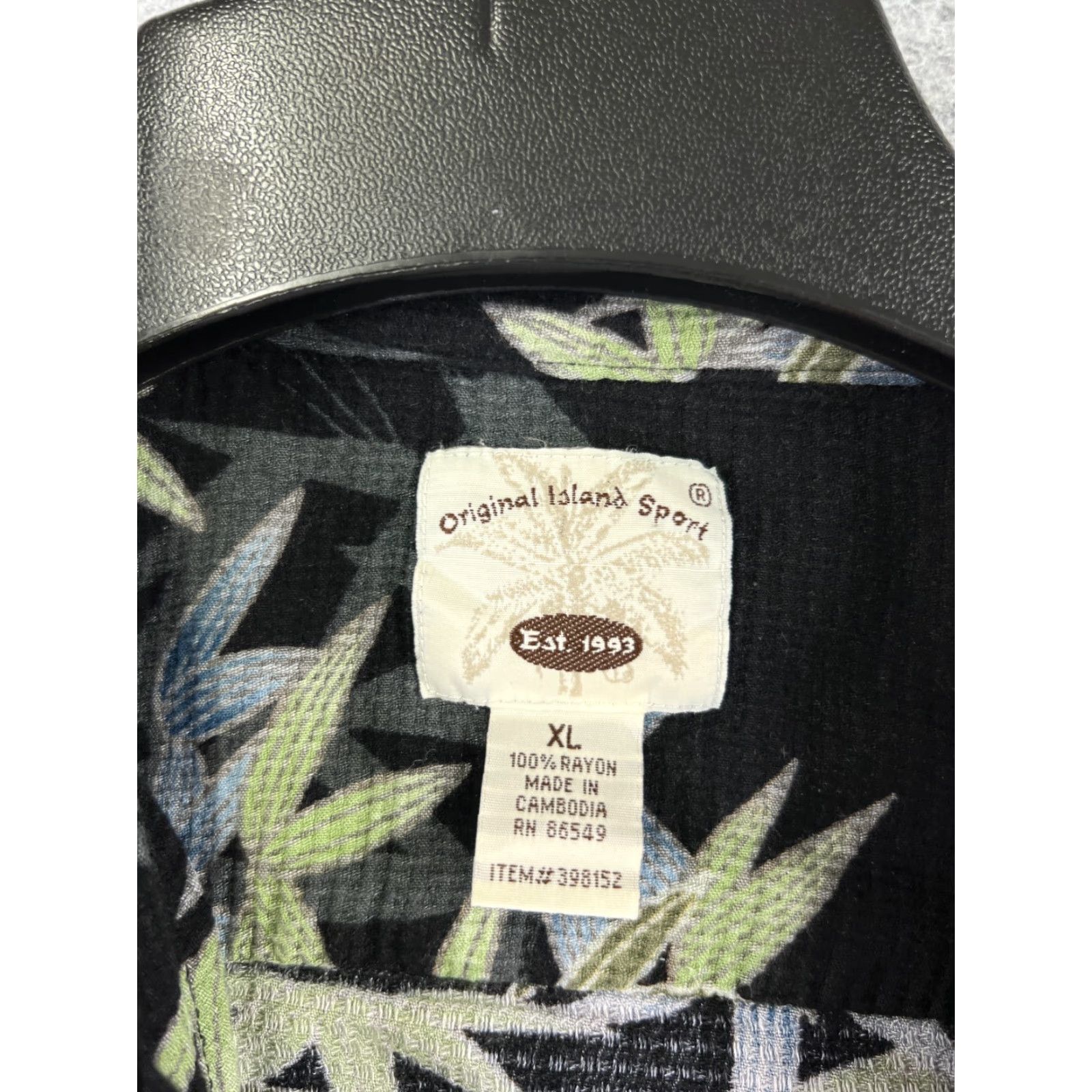 Vintage VINTAGE Original Island Sport Shirt Mens XL Black Bamboo 100% Rayon Floral Hawaii Aloha Button-Up Short Sleeve Casual Dressy Size US XL / EU 56 / 4 - 7 Thumbnail