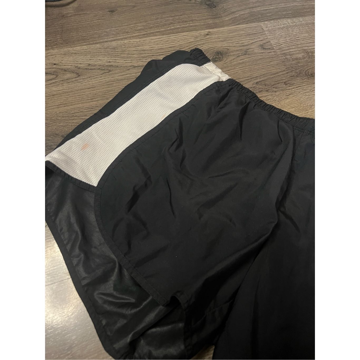 Champion Champion Black With White Stripe Shorts Woman’s Size Medium Size 28" / US 6 / IT 42 - 3 Thumbnail