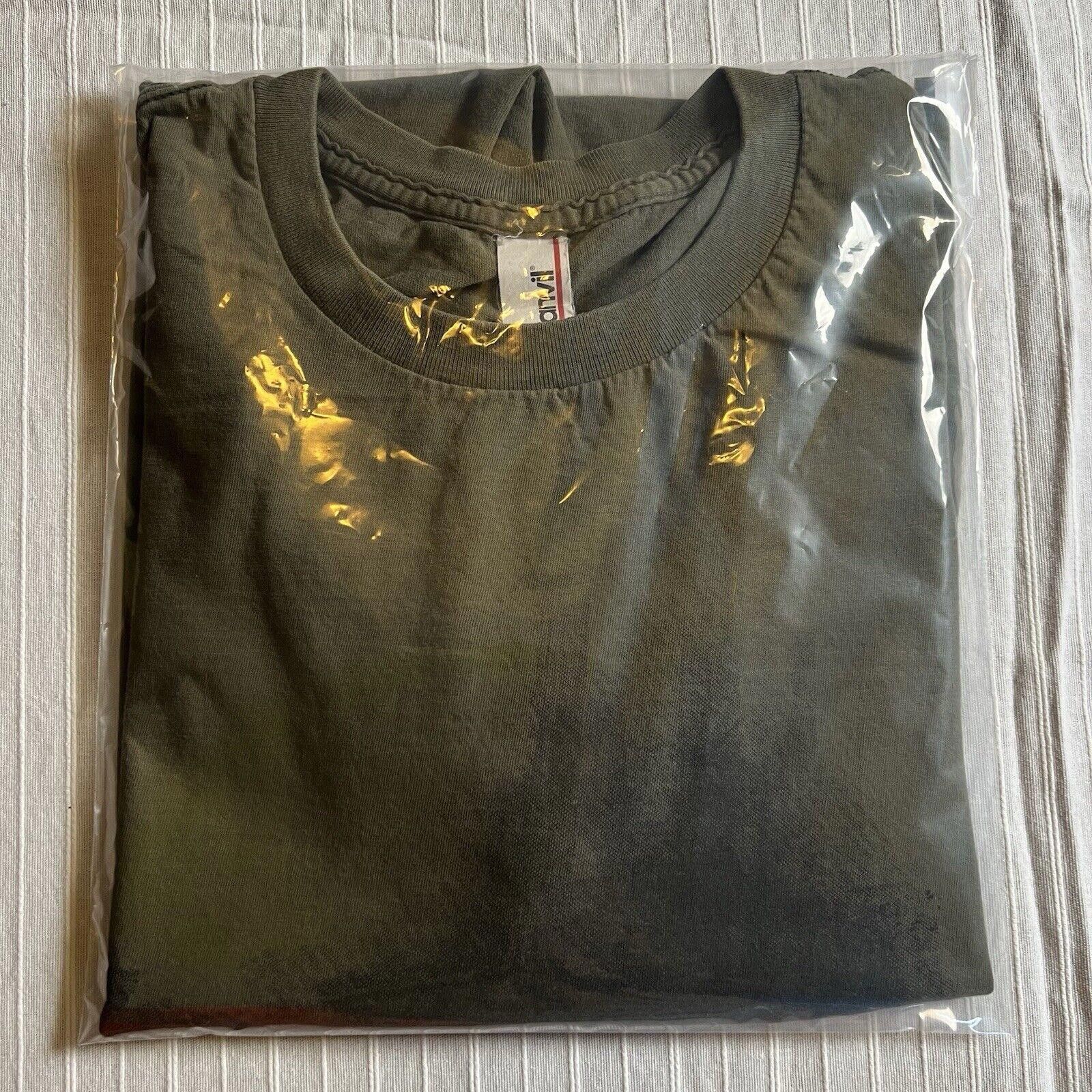 Star Wars Star Wars Mandalorian Green T-Shirt Women's Top Sz Medium Size M / US 6-8 / IT 42-44 - 7 Thumbnail