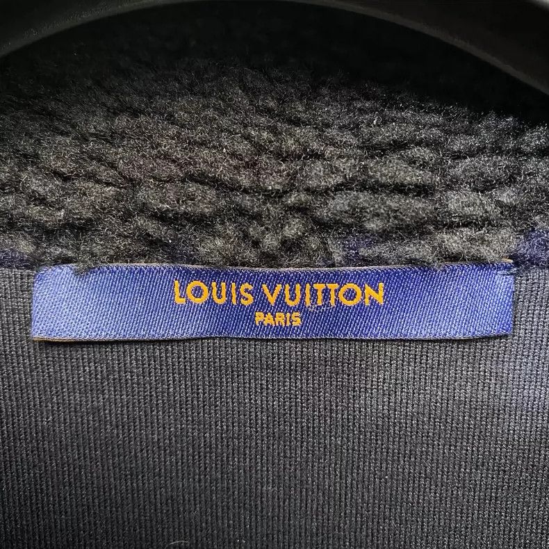 Louis Vuitton Louis Vuitton Lambswool blue and black checkerboard embroid Size US M / EU 48-50 / 2 - 3 Thumbnail
