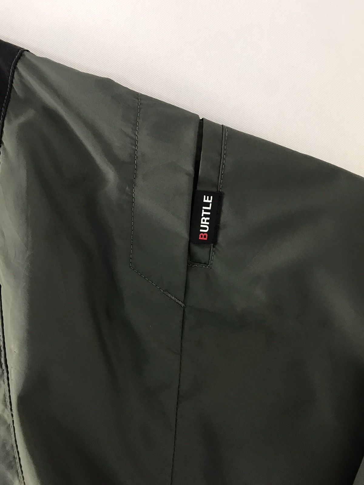 Japanese Brand × Vintage Vintage Windbreaker Burtle Workwear Zipper Jacket Size US L / EU 52-54 / 3 - 5 Thumbnail