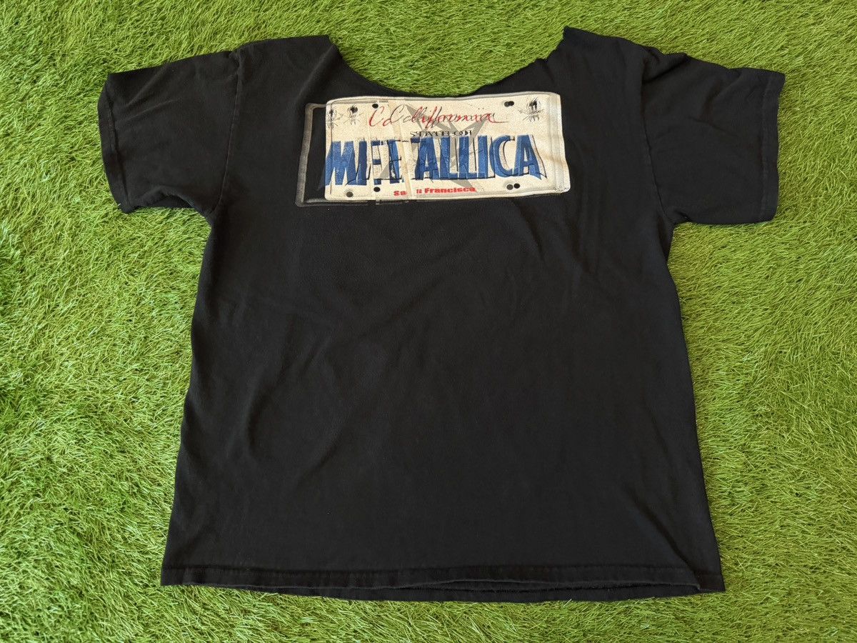 Band Tees 2003 METALLICA Vintage Driver License San Fran Thrashed Tee Size US L / EU 52-54 / 3 - 5 Thumbnail