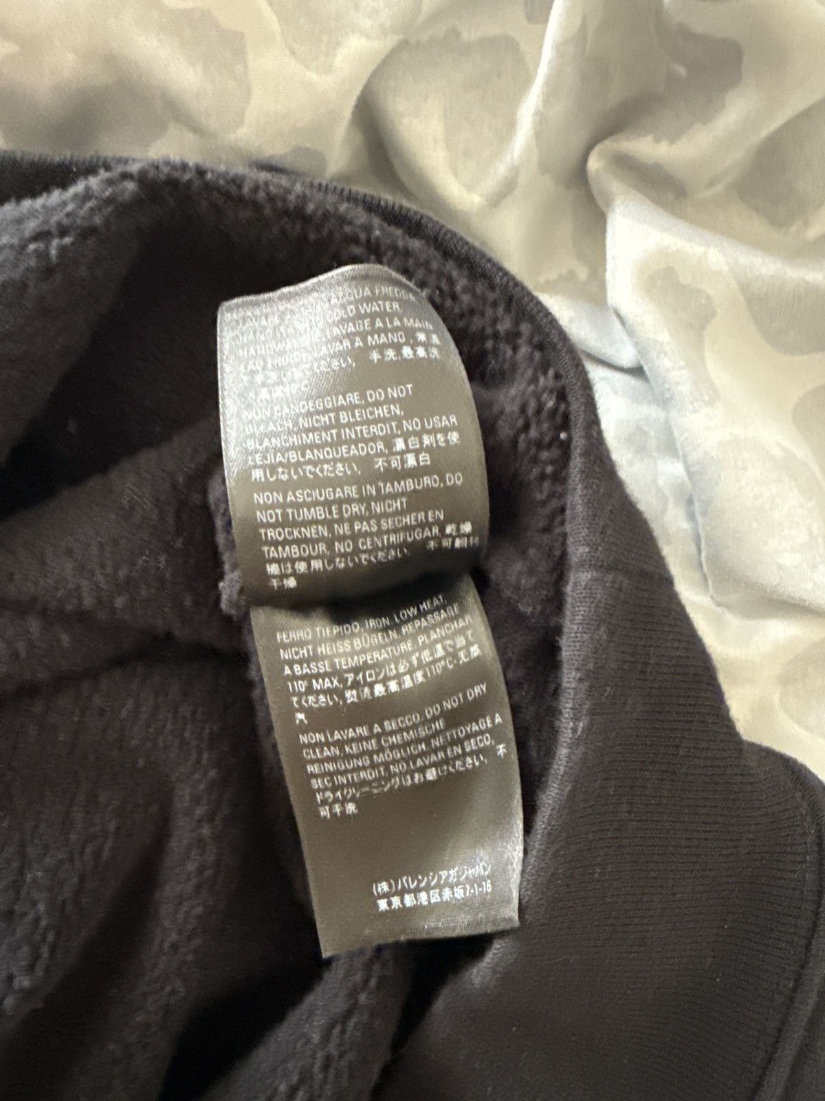Balenciaga Balenciaga wfp hoodie Size US M / EU 48-50 / 2 - 7 Thumbnail