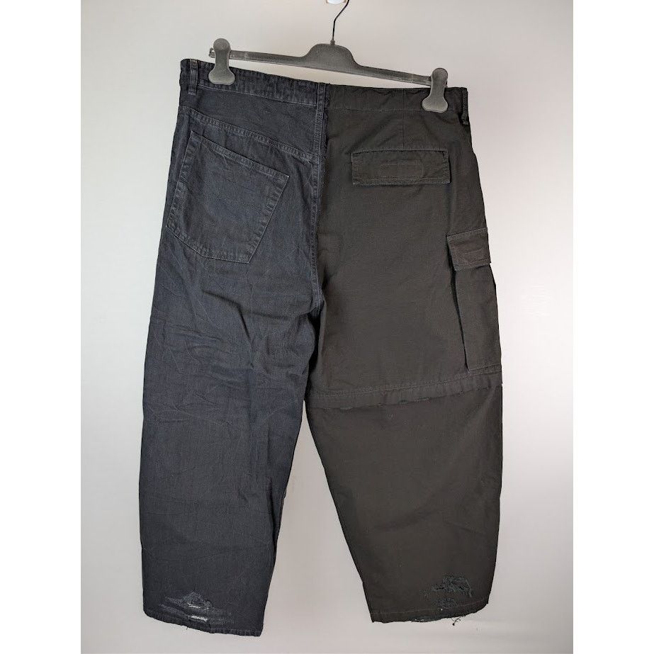 Balenciaga o1rshd1 Hybrid Baggy Denim Pants in Black Size US 30 / EU 46 - 16 Thumbnail