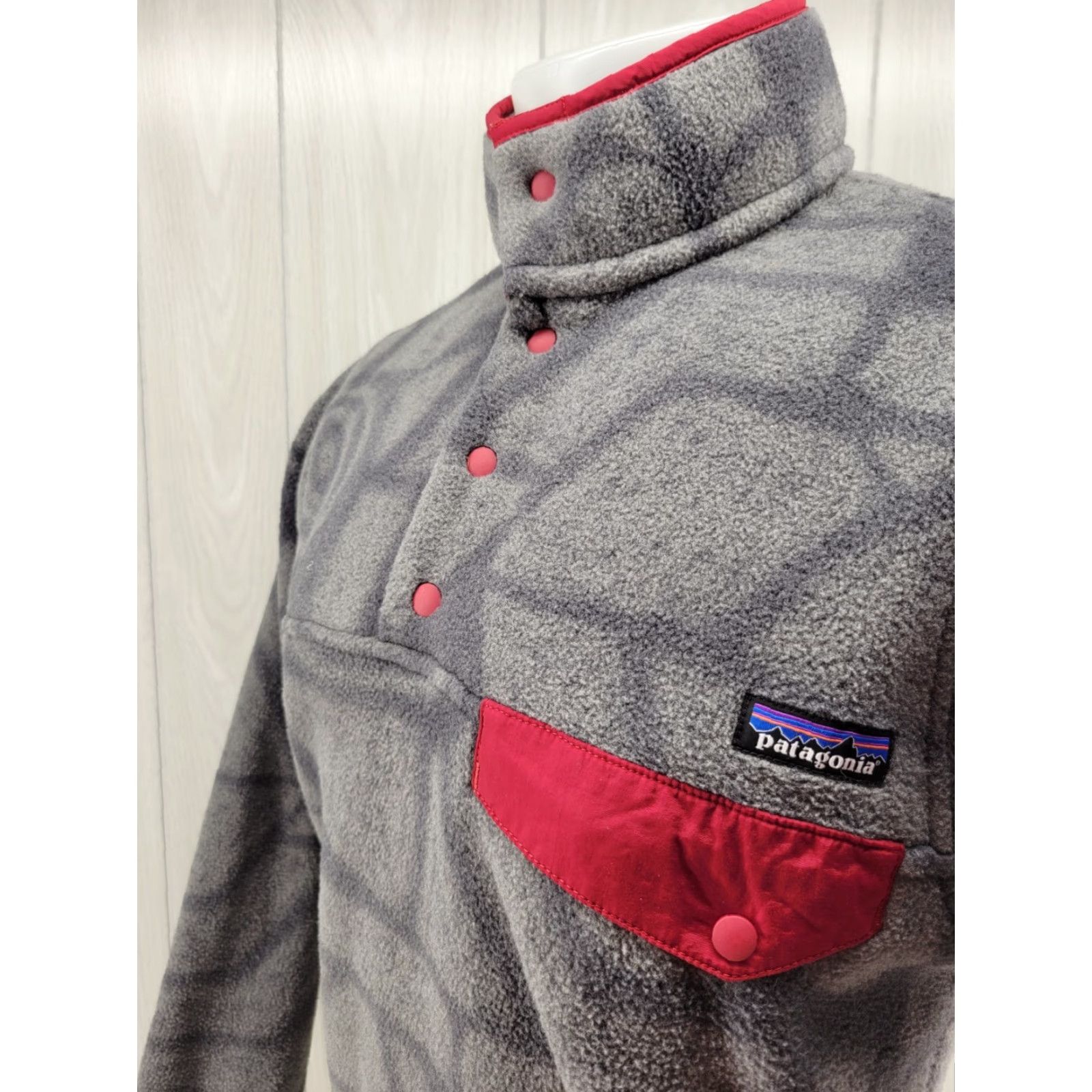 Patagonia Patagonia Mens Synchilla Snap T Fleece Pullover Tribal Aztec Gray XS Pullover Fleece Size US XS / EU 42 / 0 - 3 Thumbnail
