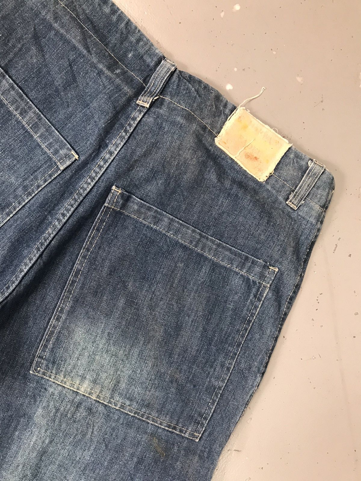 Marithe + Francois Girbaud Vintage marithe & Francois girbaud big pocket denim jort Size US 38 / EU 54 - 14 Thumbnail