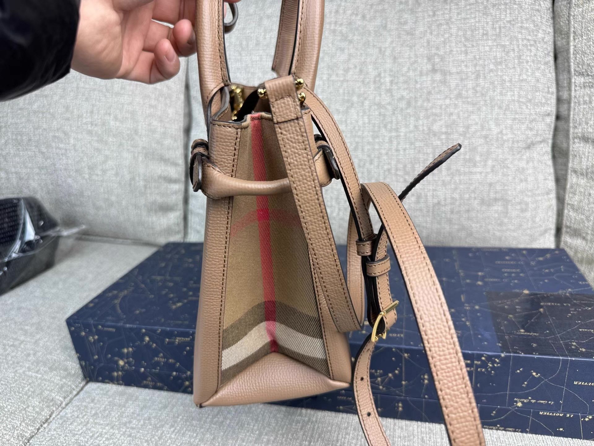 Burberry Burberry Women's Crossbody Bag Ｑ27 Size ONE SIZE - 3 Thumbnail