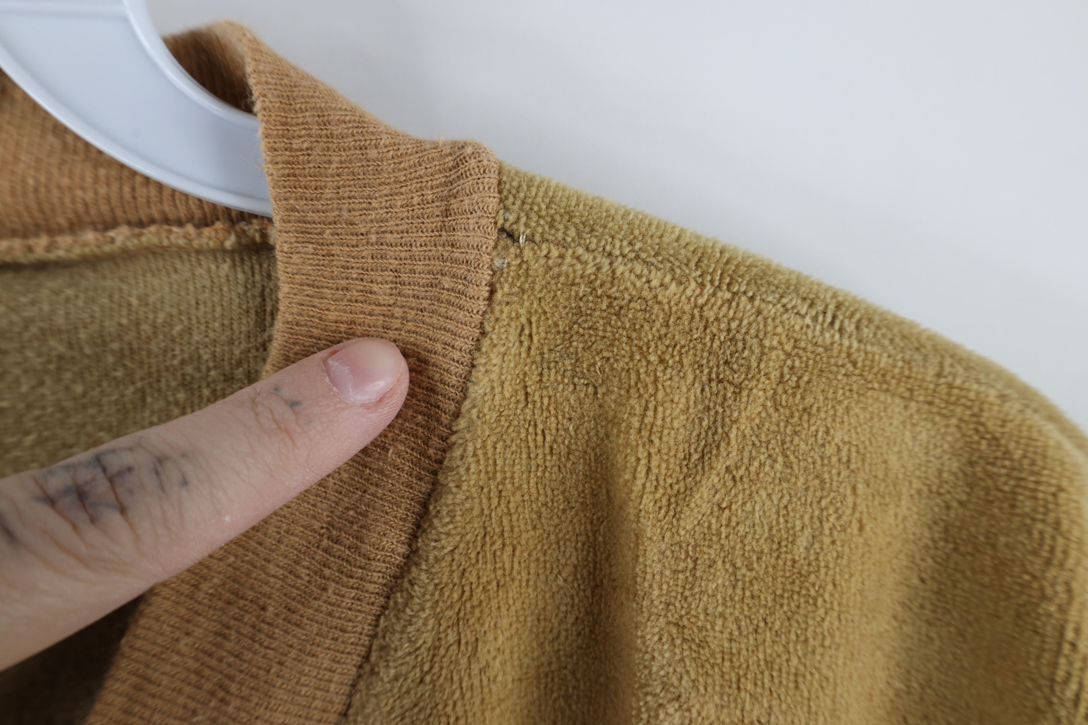 Vintage Vintage 70s Streetwear Blank Terry Cloth V-Neck Sweater USA Size US L / EU 52-54 / 3 - 6 Thumbnail