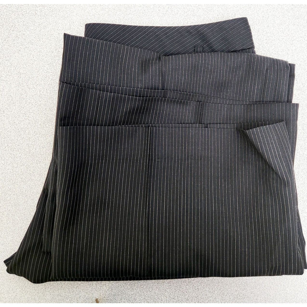 Other Ann Taylor Loft Black Pinstripe Julie Dress Pants 8P Lined Size 32" / US 10 / IT 46 - 5 Thumbnail