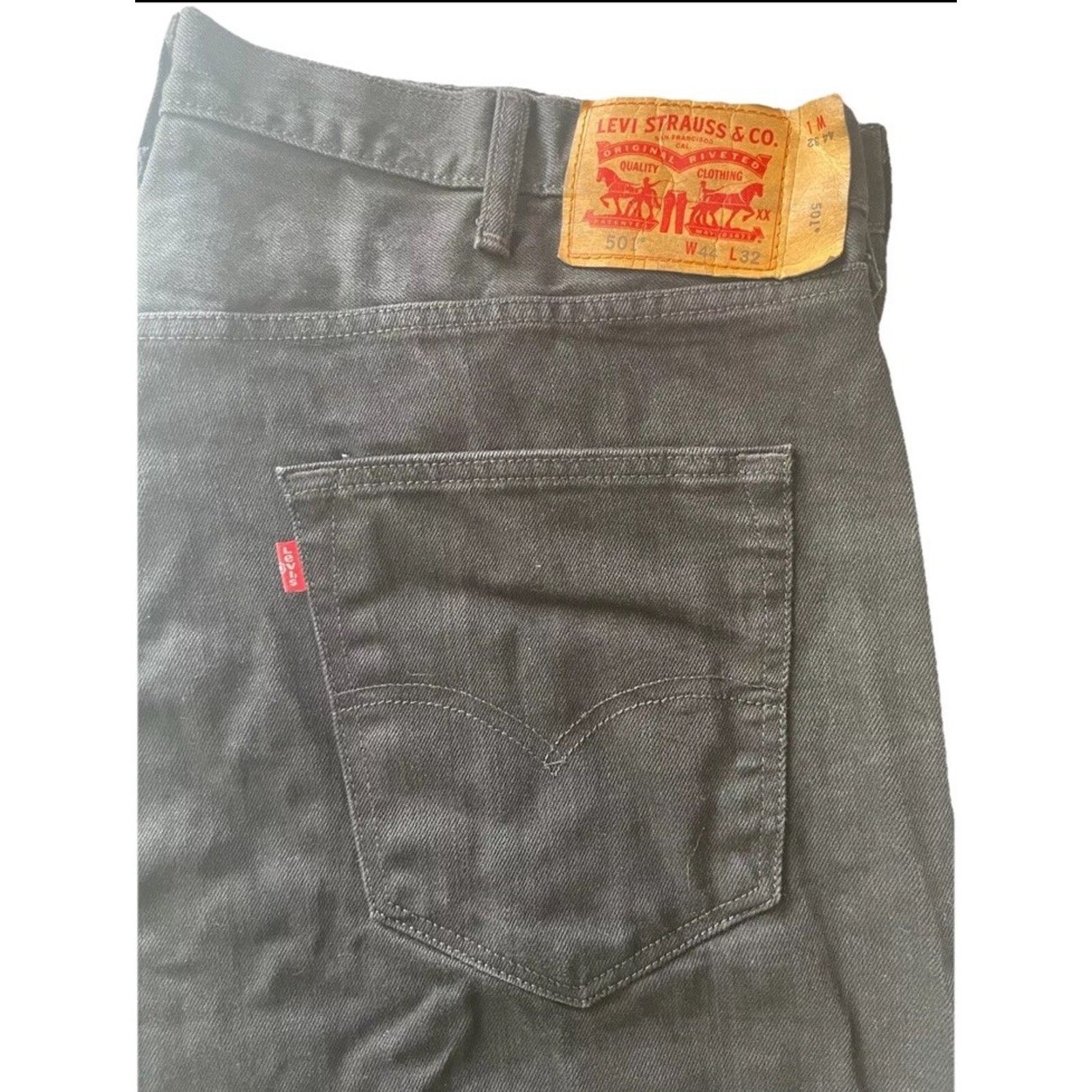 Levi's 2012 New Men's 44x32 Levi's 501 Button Fly Black Jeans Read Size US 44 / EU 60 - 5 Thumbnail