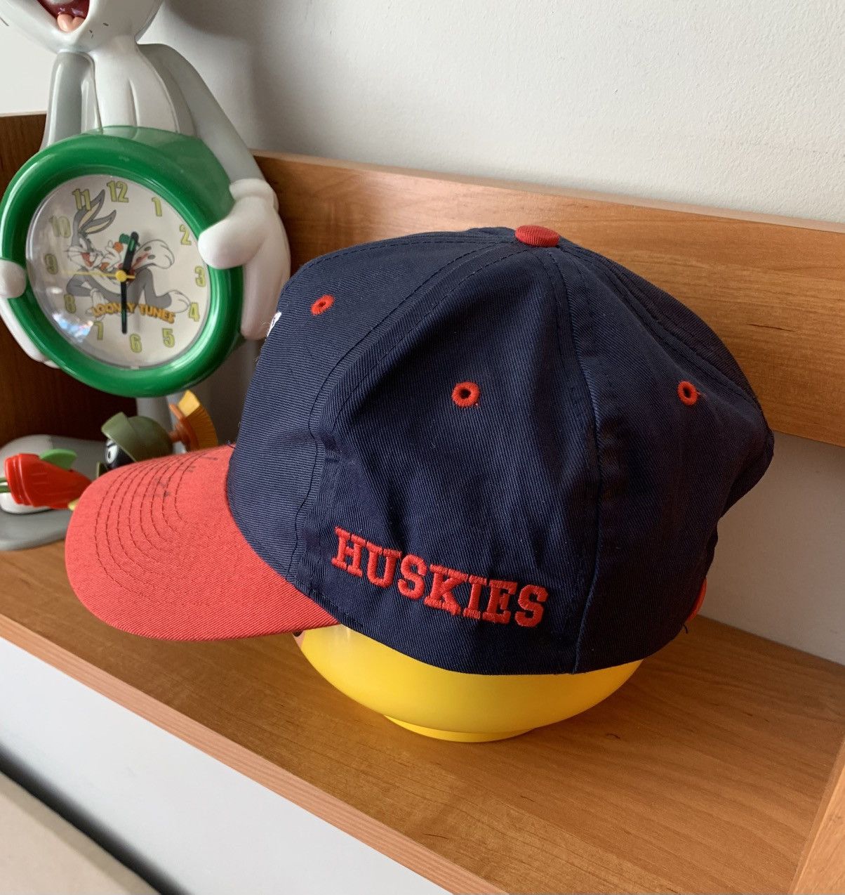 Logo 7 90s Vintage Logo 7 NCAA UConn Huskies Signed Snapback Hat Size ONE SIZE - 4 Thumbnail