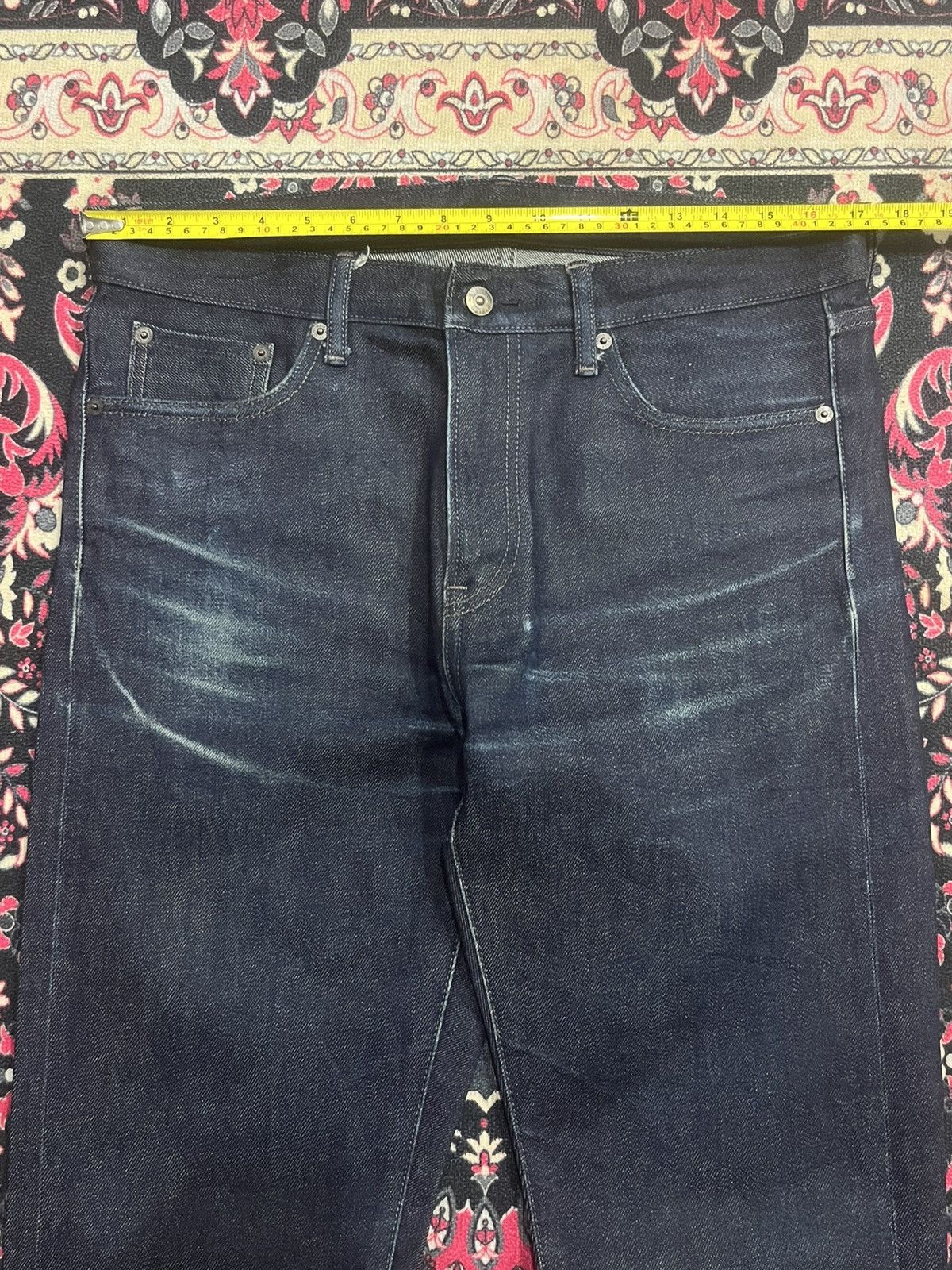 Lemaire × Uniqlo Vintage Uniqlo Raw Kaihara Denim Slim Straight Selvedge Jean Size US 33 - 12 Thumbnail