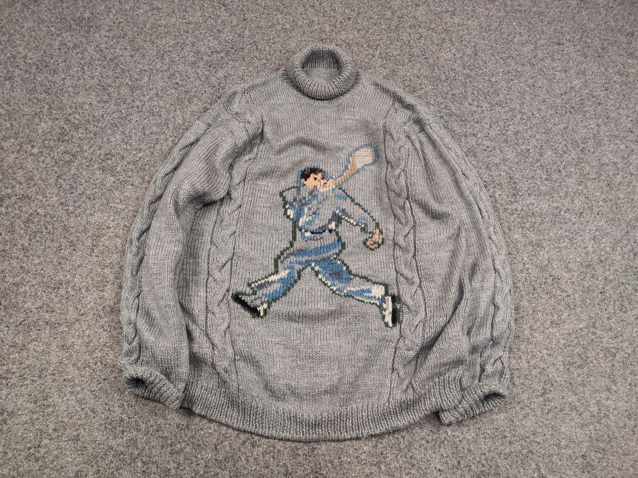 Japanese Brand Vintage 90's handmade Knit Sweater with big tennis player Size US S / EU 44-46 / 1 - 2 Thumbnail