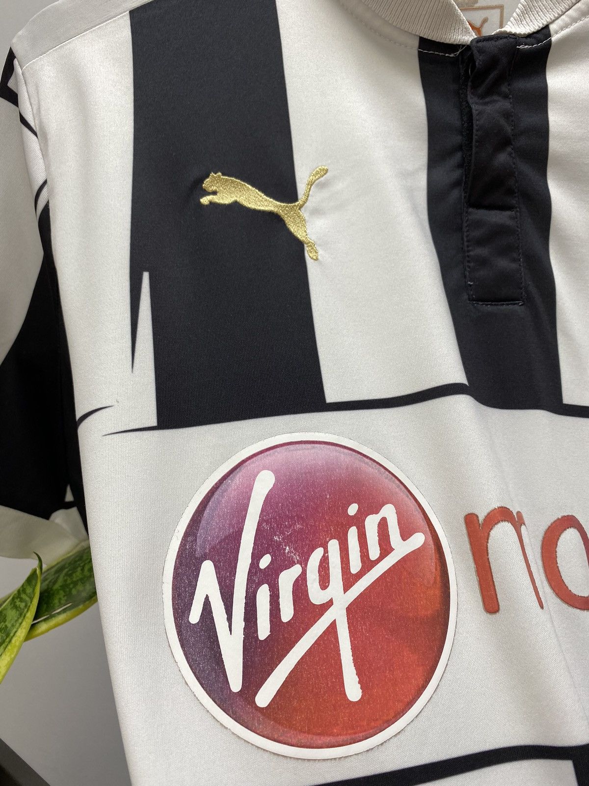 Puma Newcastle United Shirt Jersey 2012-2013 Puma Virgin Money Size US L / EU 52-54 / 3 - 7 Thumbnail