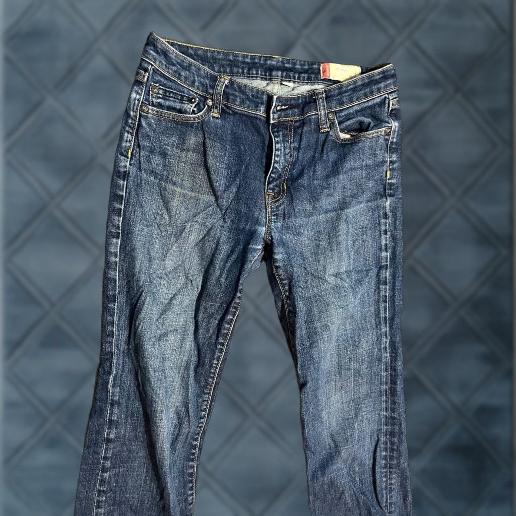 Gap GAP Classic Fit Mid Rise Women's 4 Jeans Light Blue Denim Regular 27 Blue 5-Pocket Pockets Straight Model Classic Straight Mid Rise Womens Jeans Size 27" / US 4 / IT 40 - 1 Thumbnail