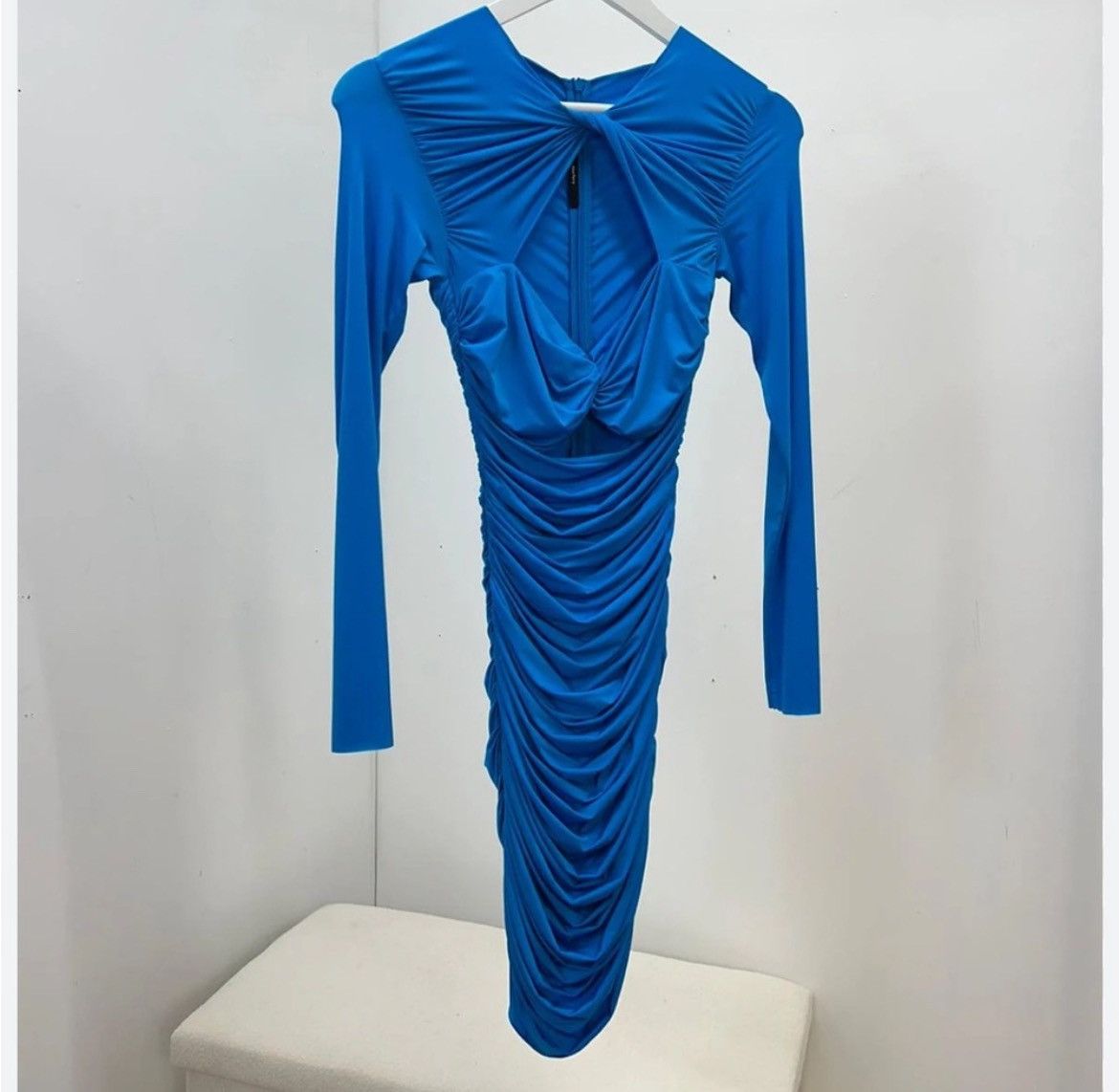 Alex Perry Alex Perry Colt Ruched Cut-Out Mini Dress Size M / US 6-8 / IT 42-44 - 1 Thumbnail