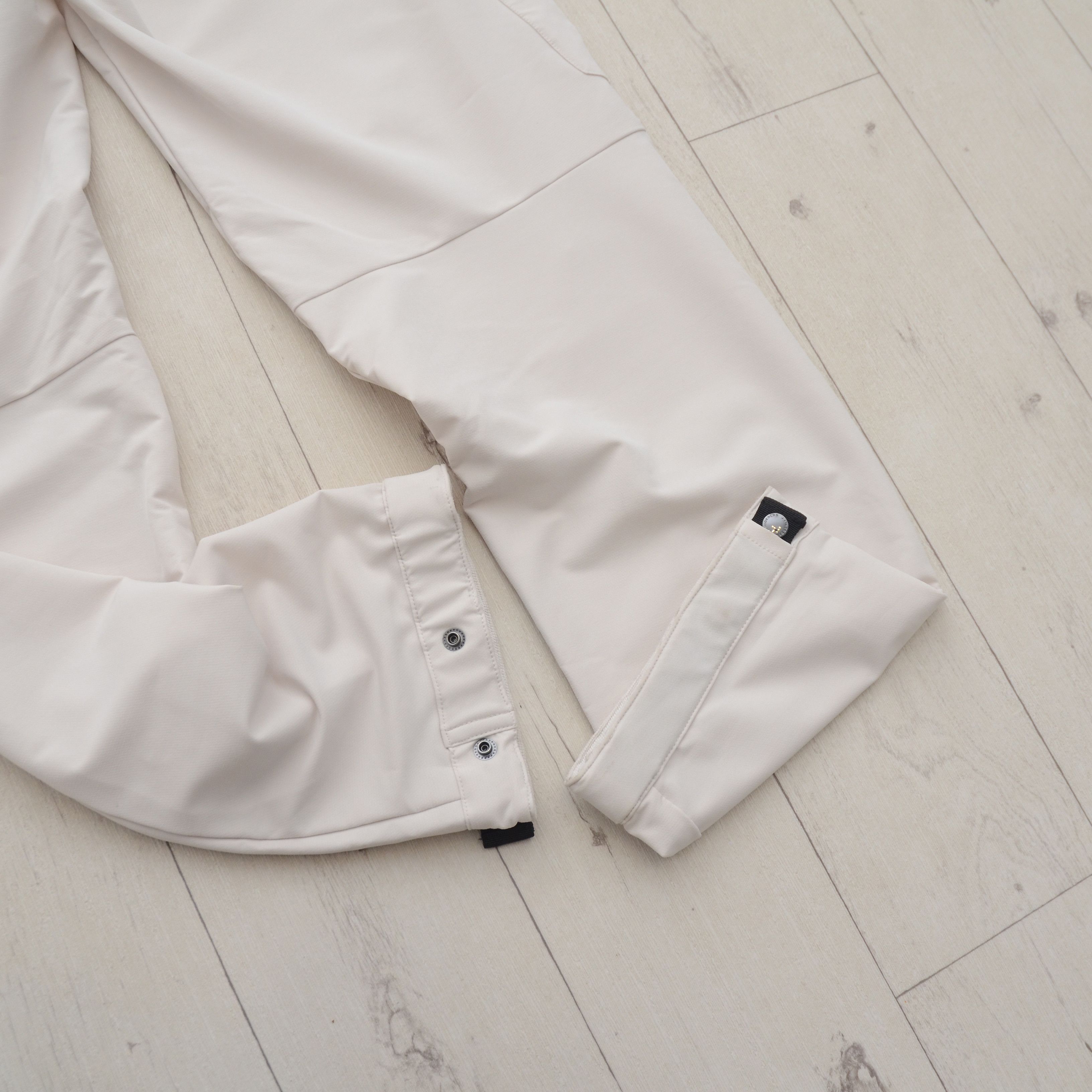 J.Lindeberg J. Lindeberg ADRIANO Golf Pants Blue L Stretch Performance Size US 34 / EU 50 - 12 Thumbnail
